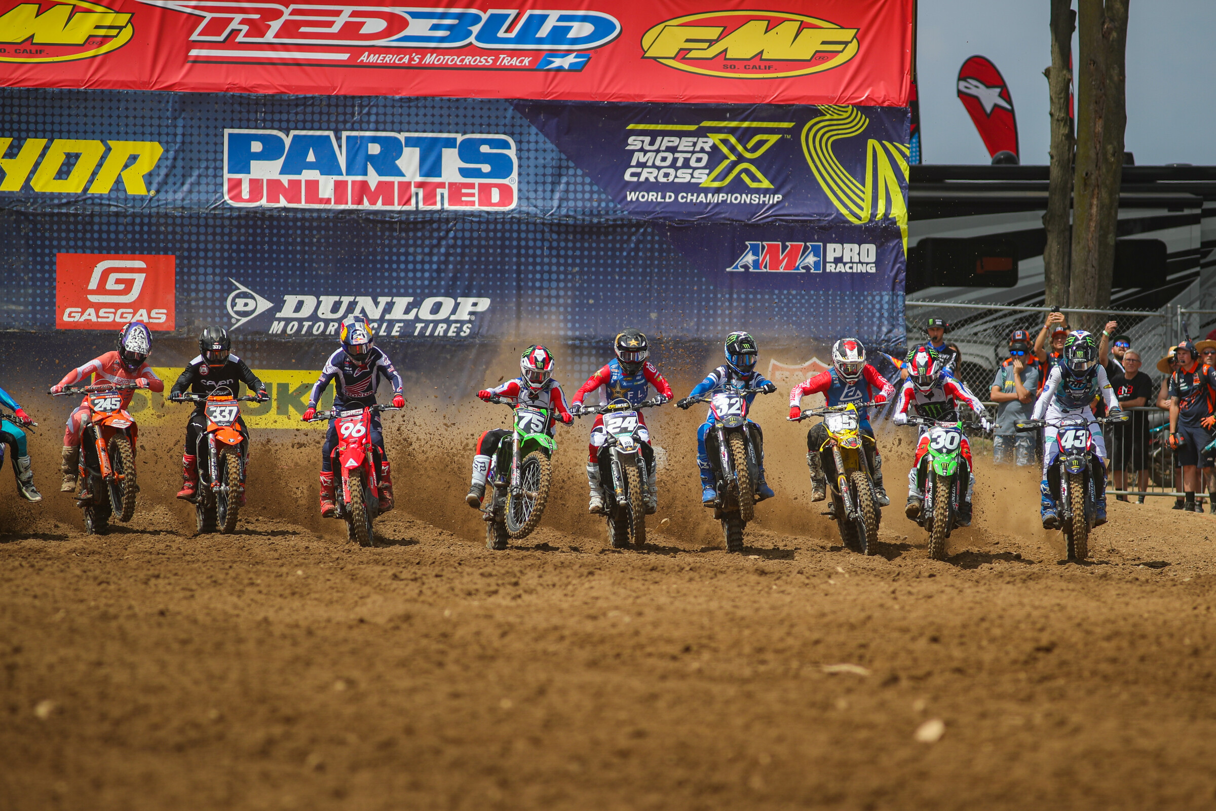 The start of the second 250 Class moto