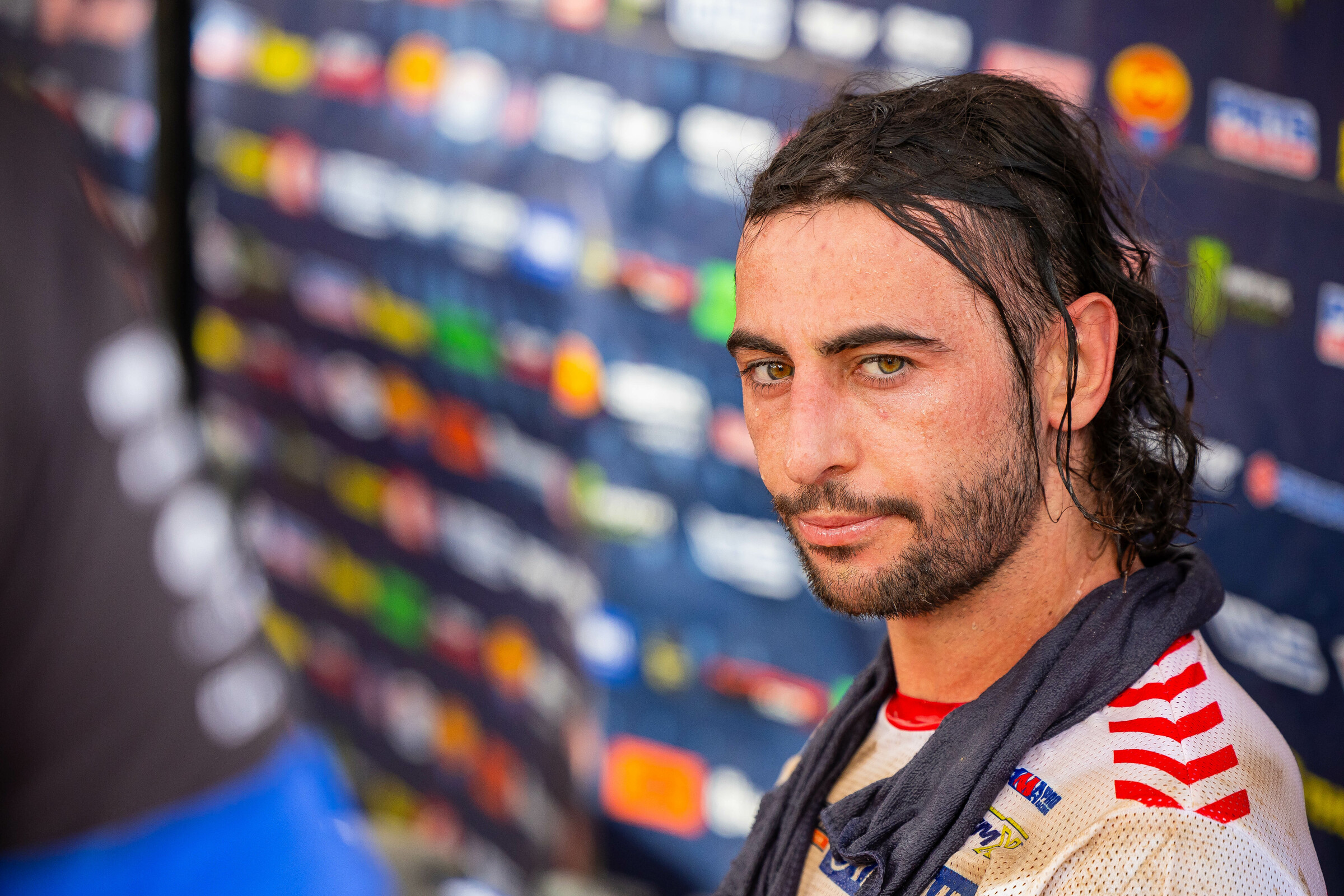 There are no games with Ferrandis, it's just hard work and try hard. We'll see how it ends up in the second half of the season.