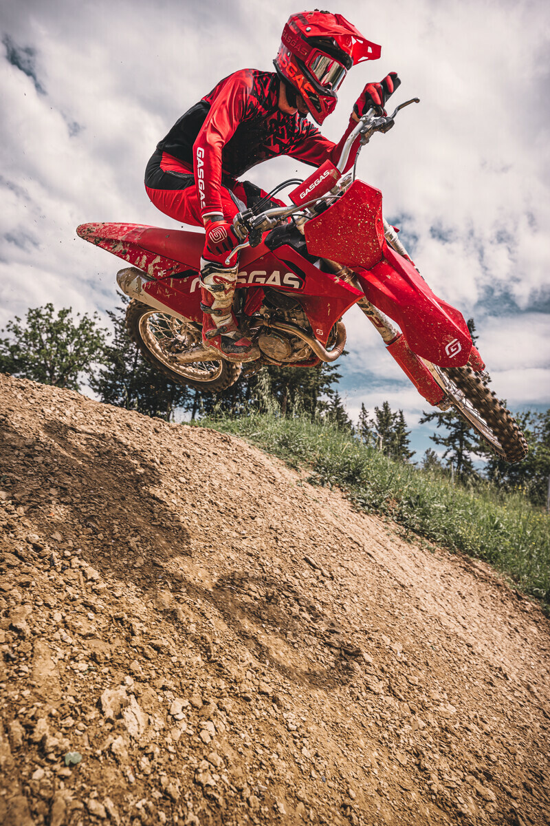 59776_Motocross _ MC 450F _ 2024 _ Action