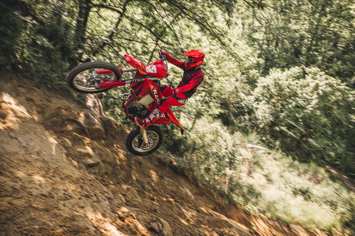 59747_Enduro _ EW 500F _ 4-stroke _ 2024 _ Action