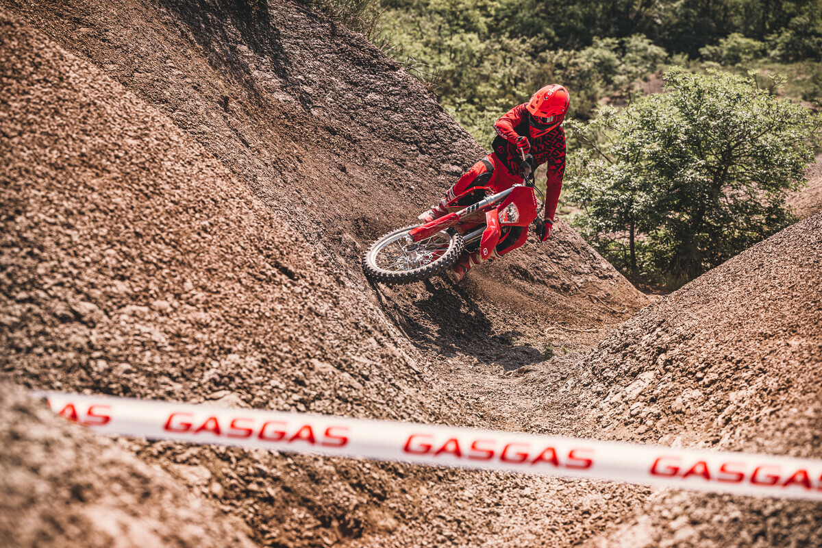 59803_Enduro _ EC _ 4-stroke _ 2024 _ Action