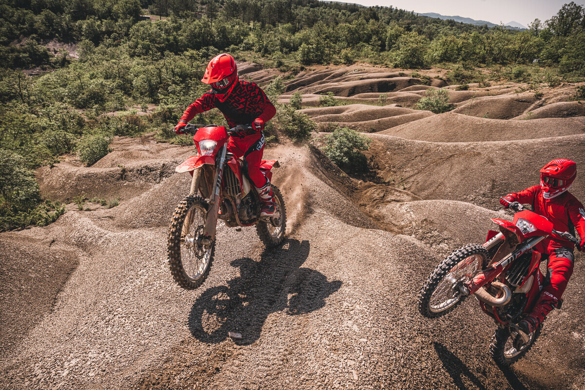 59800_Enduro _ EC _ 4-stroke _ 2024 _ Action