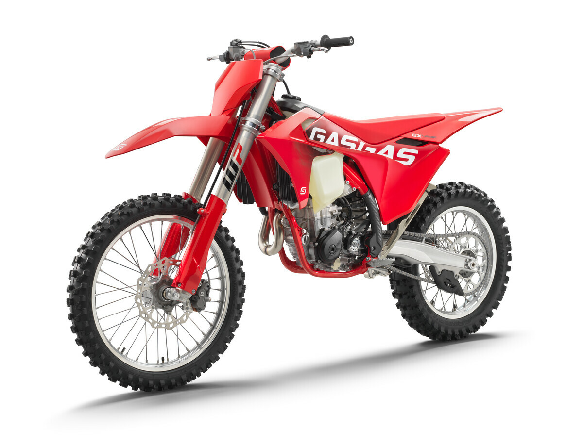 58412_Cross Country _ EX 450F _ 2024 _ Studio