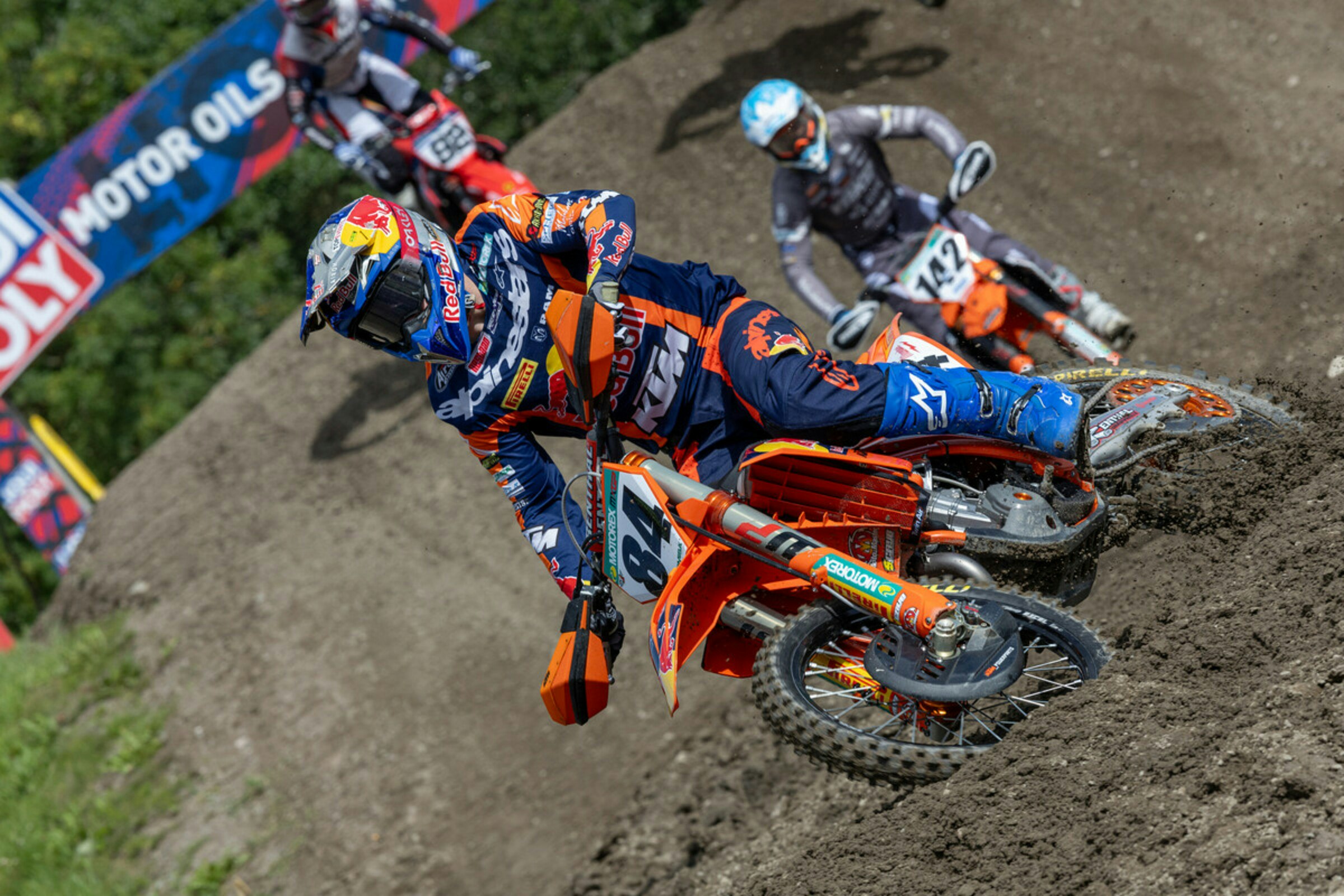 Jeffrey Herlings Suffers Collarbone Fracture at Home MXGP of The Netherlands