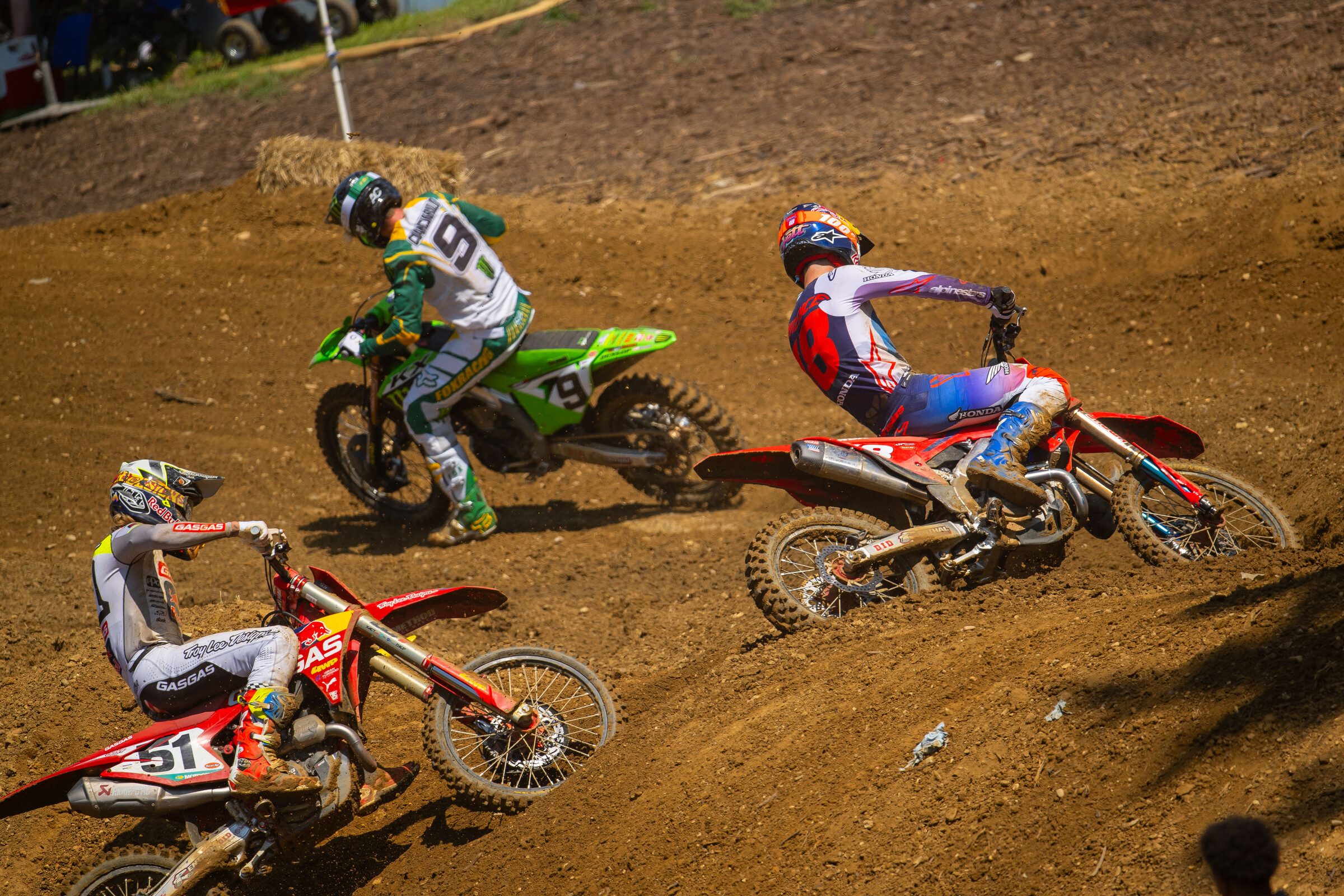 Jett Lawrence picks his way around Justin Barcia and Adam Cianciarulo.
