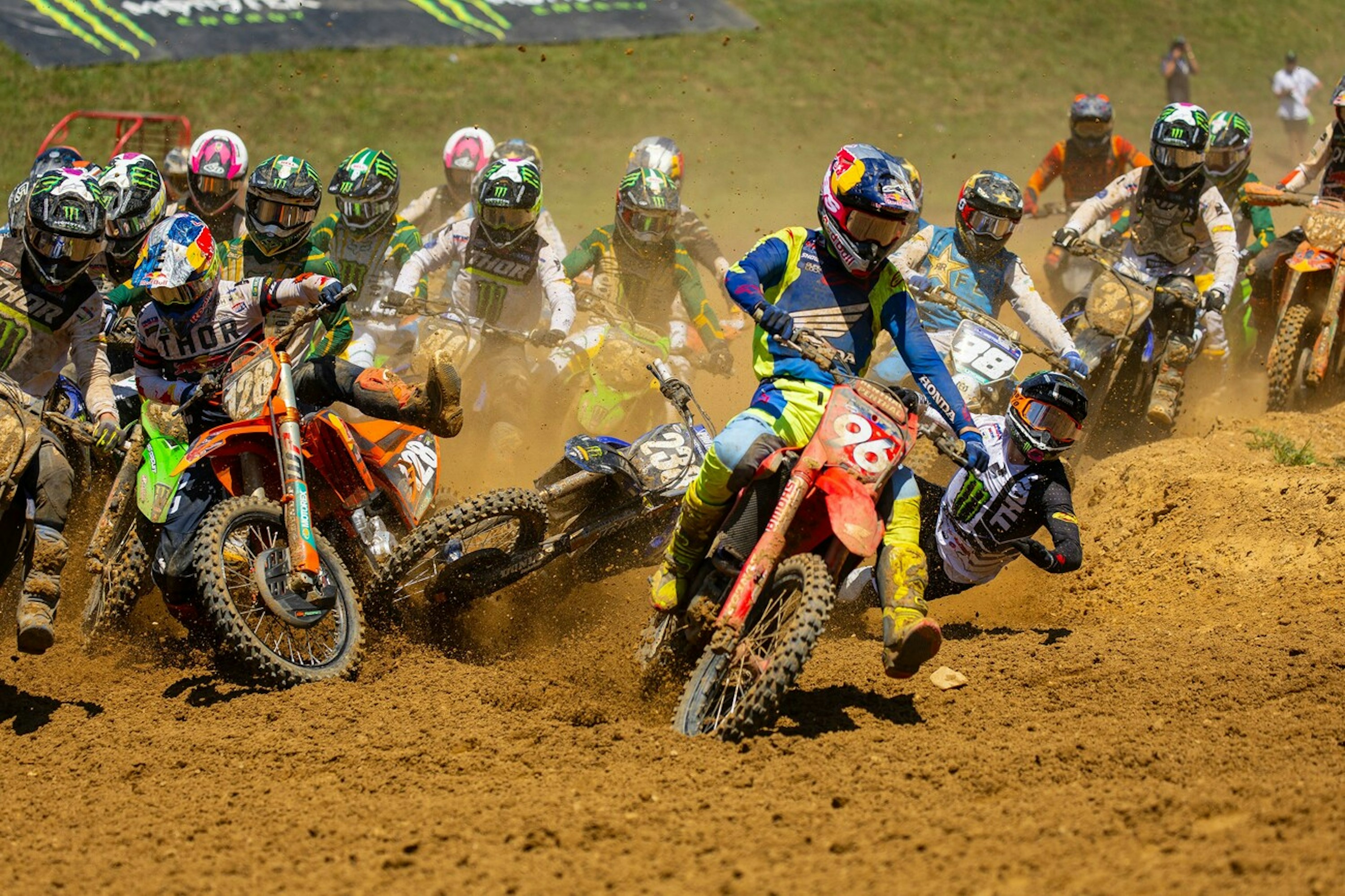 Racerhead - Buzz - November 2023 - Racer X Magazine