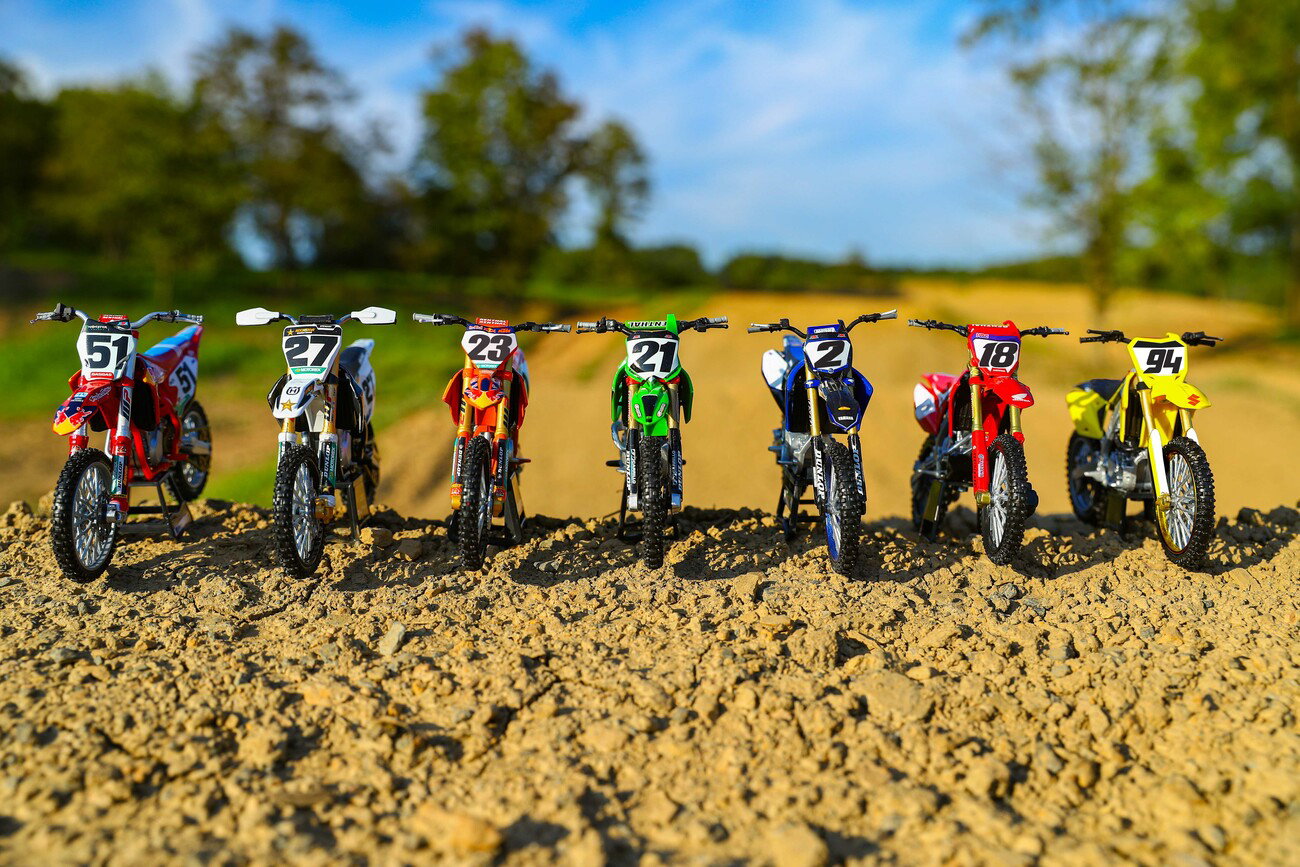 Rider Roulette - November 2023 - Racer X Magazine