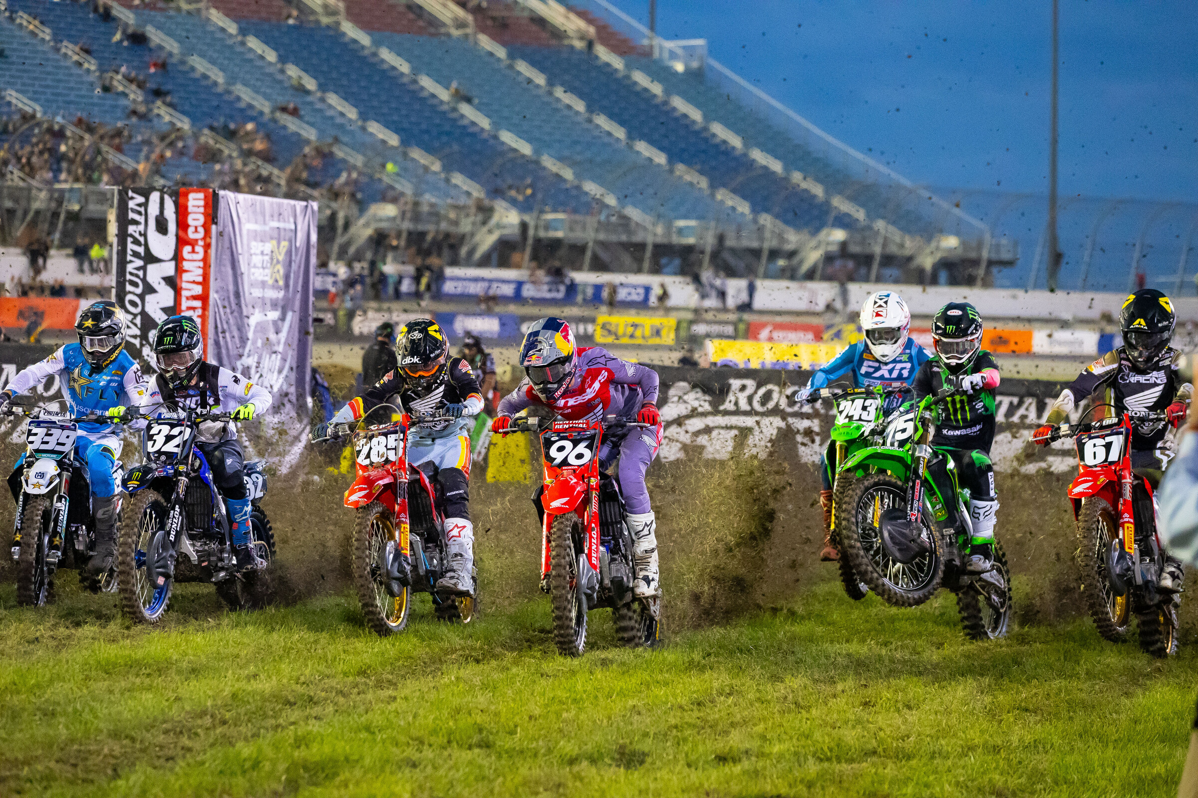 Race Report from the 2023 Chicagoland SuperMotocross World