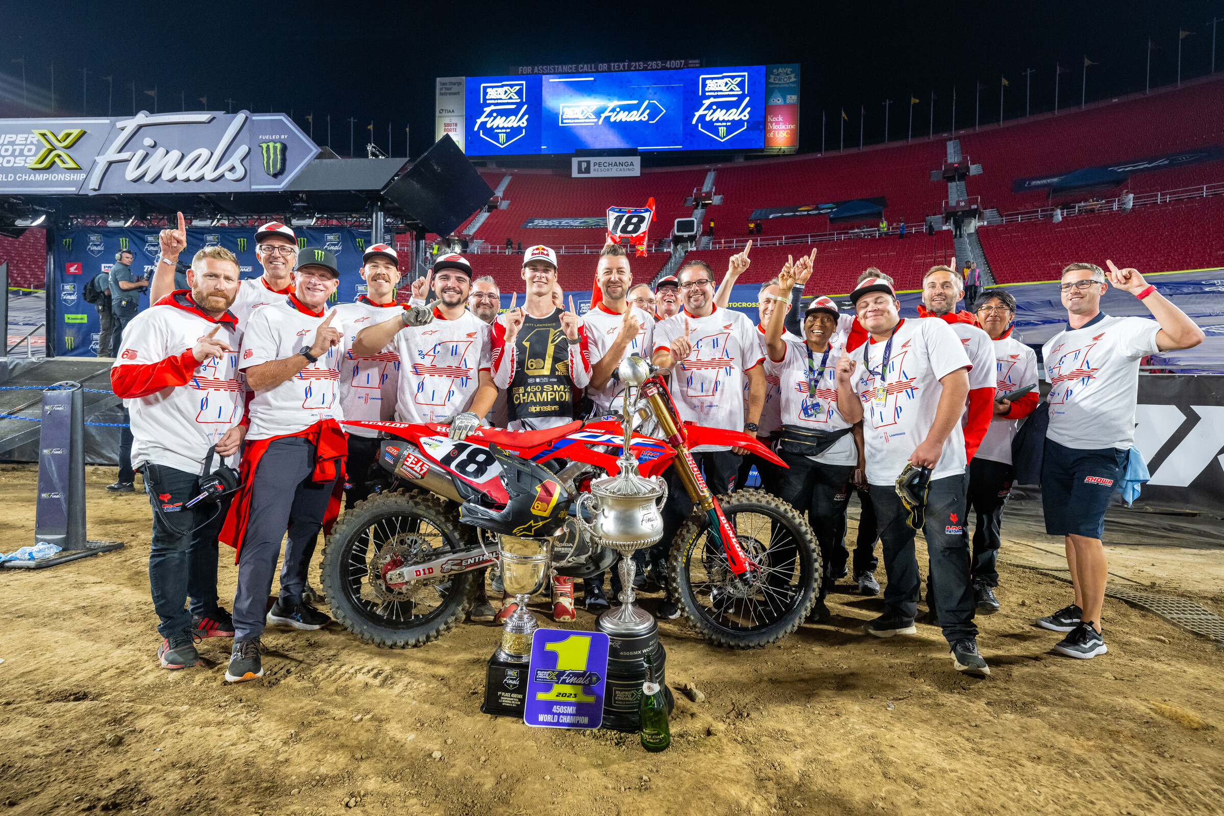 Lawrence and the Honda HRC crew.