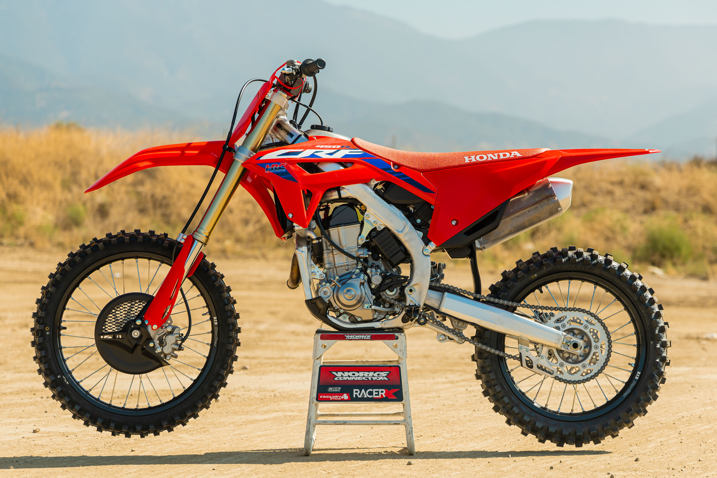 Video 2024 Honda CRF450R Bike Introduction & Test Racer X