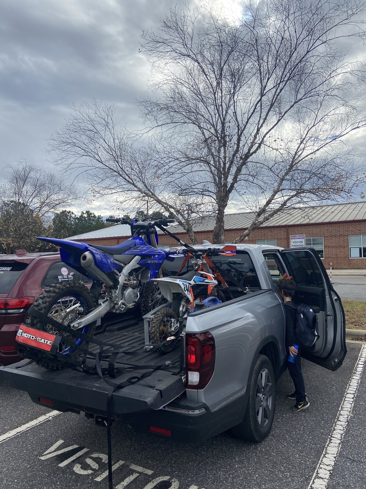 Getting out of school early to go riding. That's the only good part of the Weege riding program.