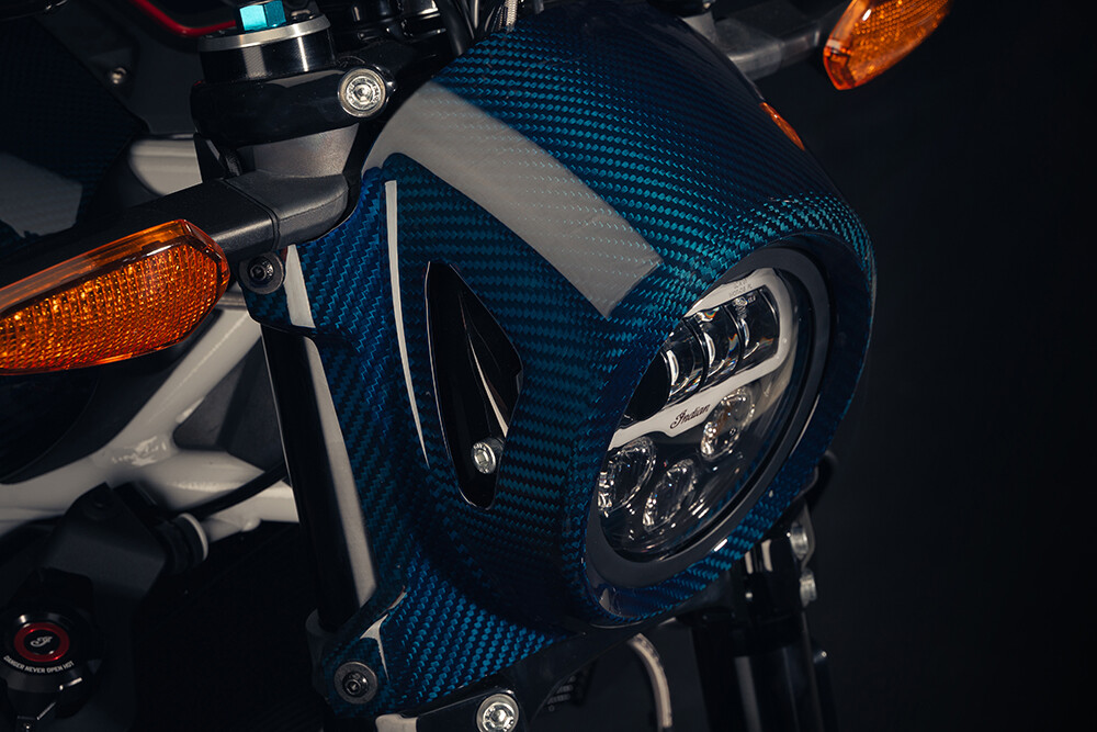 2024-FTR-x-100%-R-Carbon-35