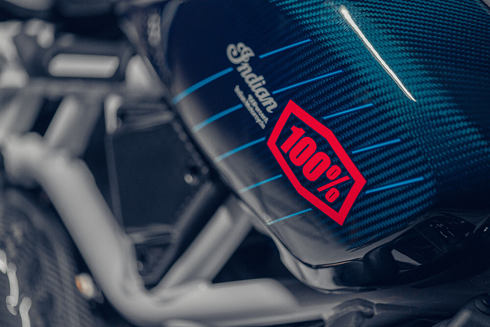 2024-FTR-x-100%-R-Carbon-37