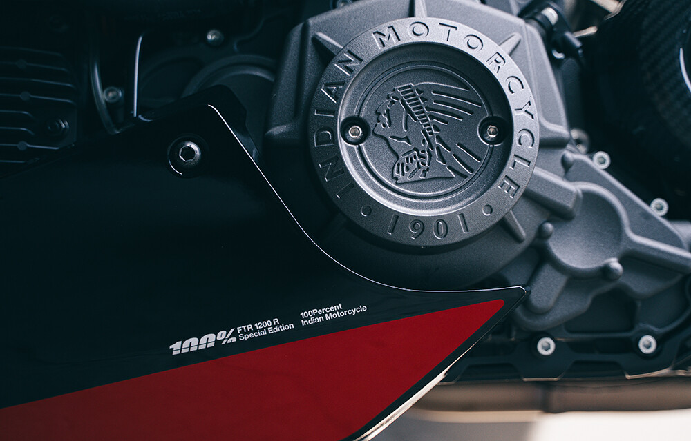 2024-FTR-x-100%-R-Carbon-28