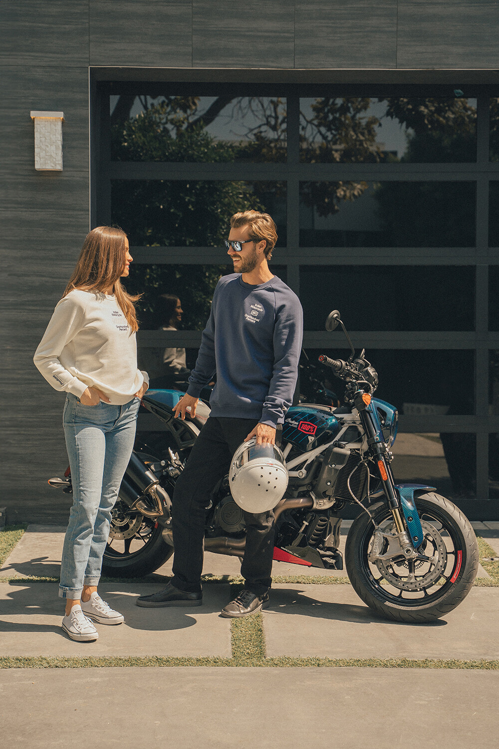 2024-FTR-x-100%-R-Carbon-11