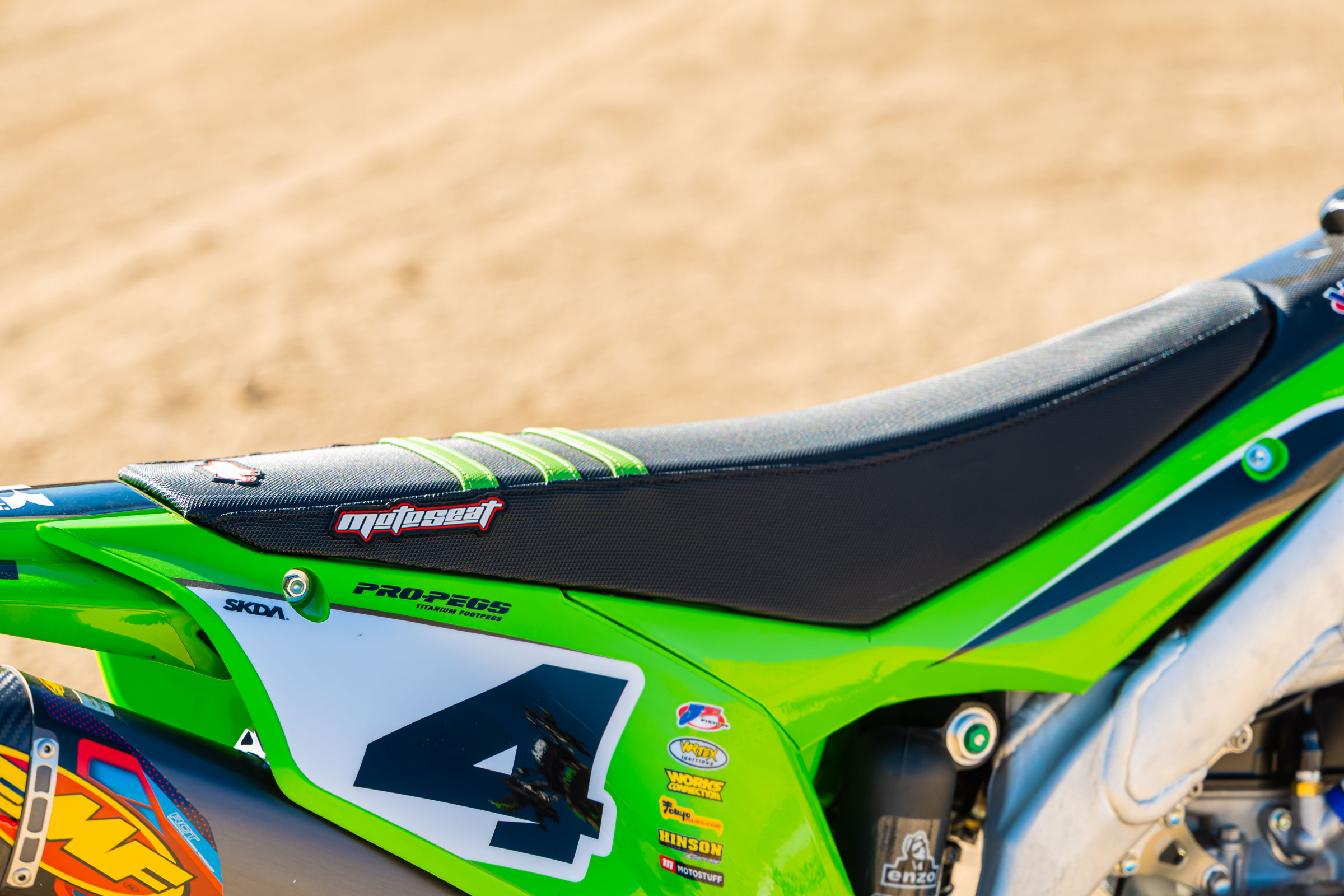 Kawasaki KX450 Garage Build