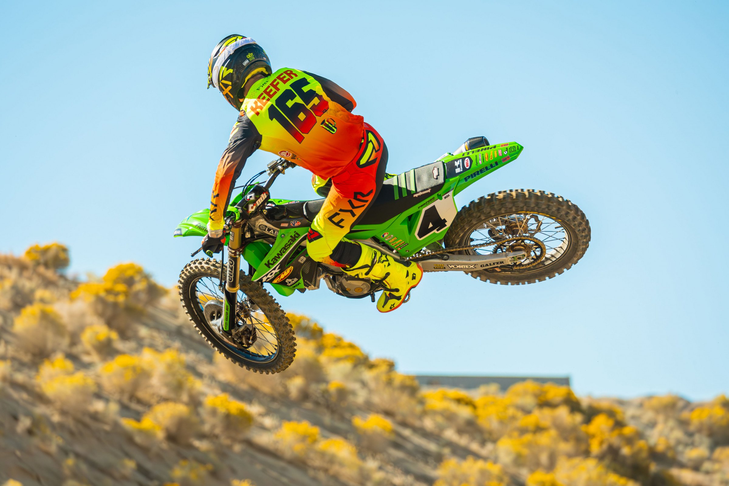 Kawasaki KX450 Garage Build