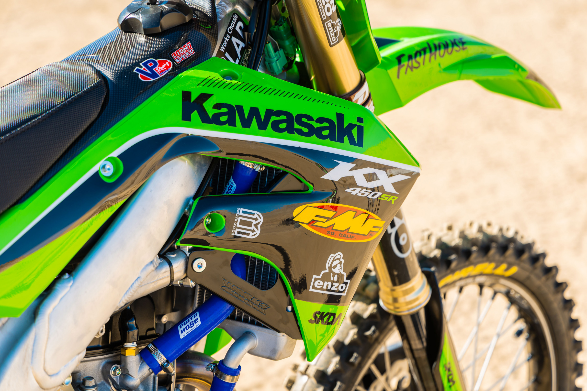 Kawasaki KX450 Garage Build