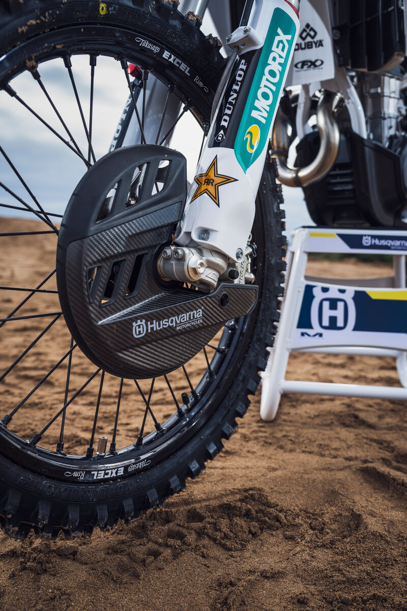 First look: 2024 Husqvarna FC 250 and FC 450 Rockstar Edition – Brembo  brakes on these beauties