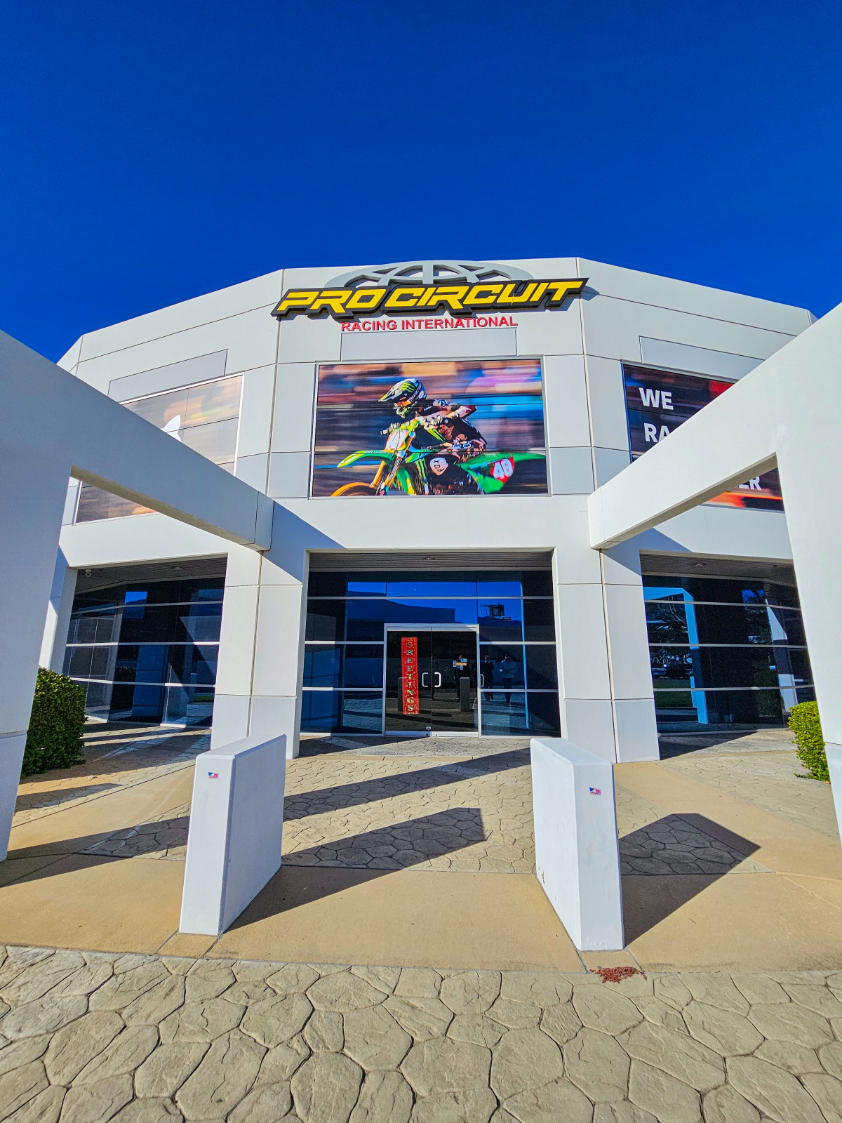 Mitch (Kendra) goes to Pro Circuit to see where Mitch (Payton) works.