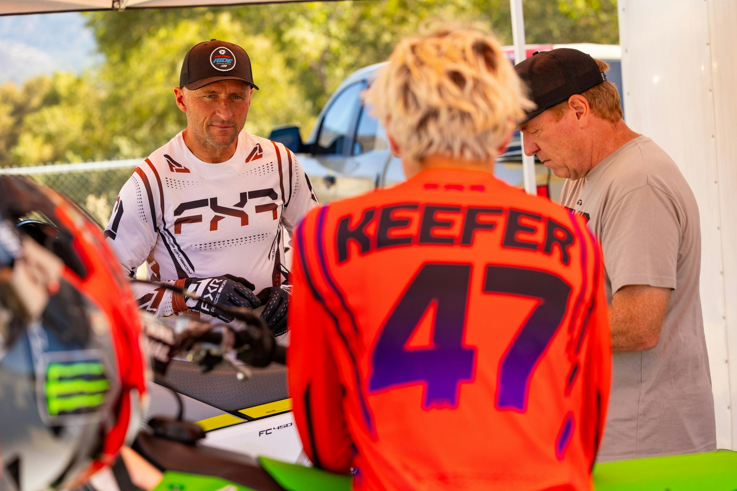 FXR Launches 24.5 Spring VAPOR Limited Edition