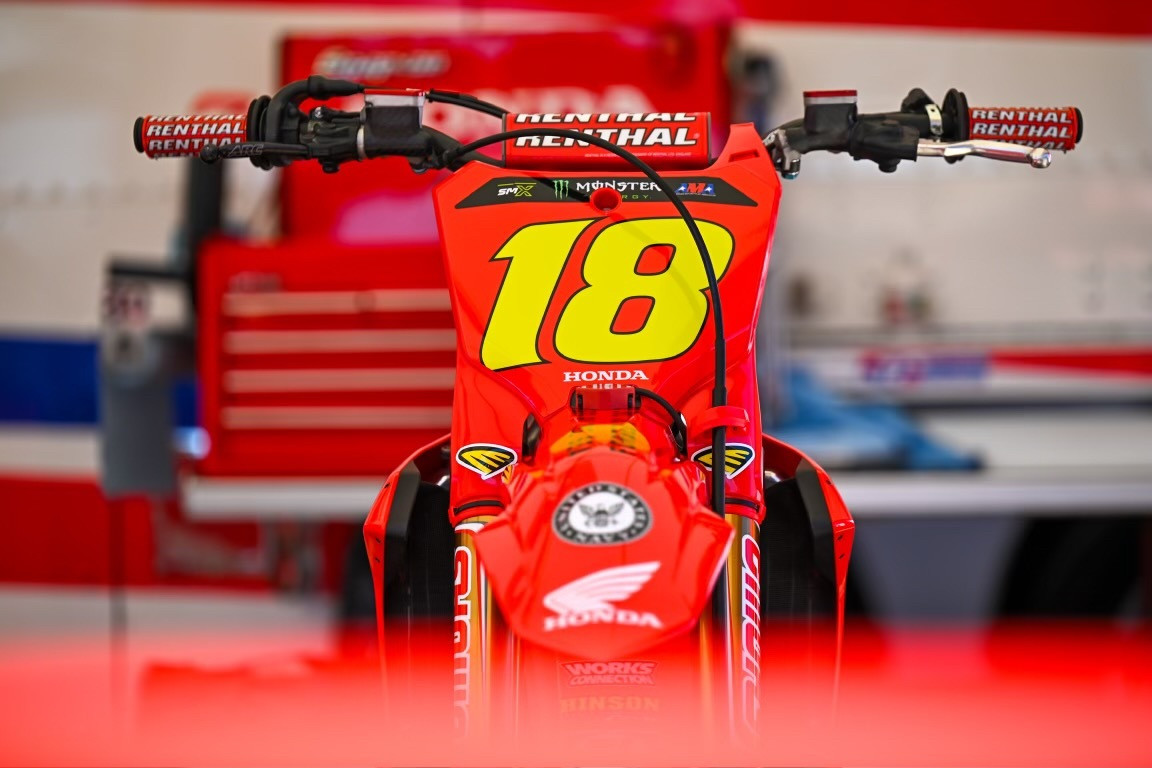 Jett Lawrence's Honda CRF450R.