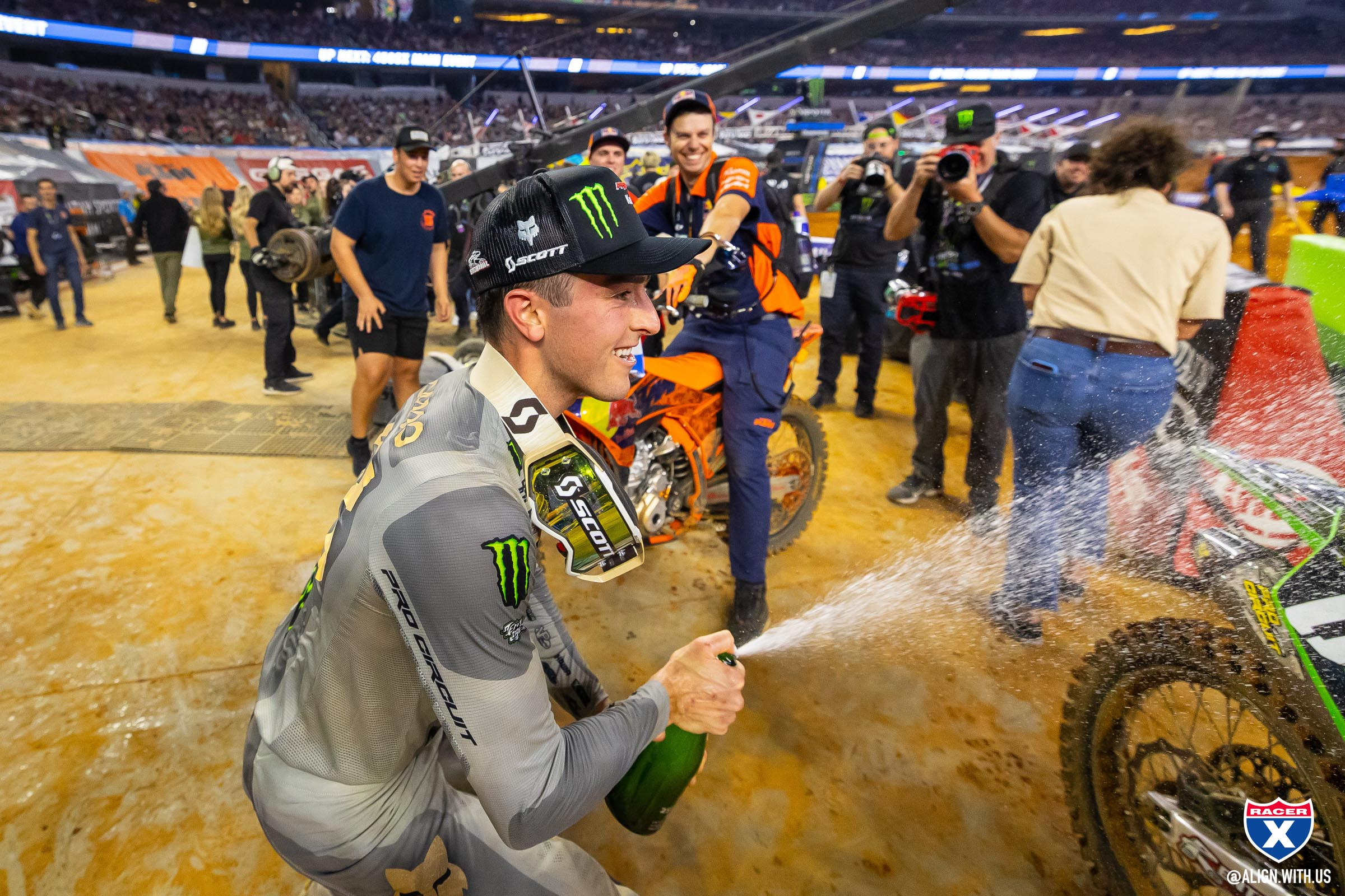 2024_ARLINGTON_SX_ALIGN_MEDIA_X_RACER_X_110