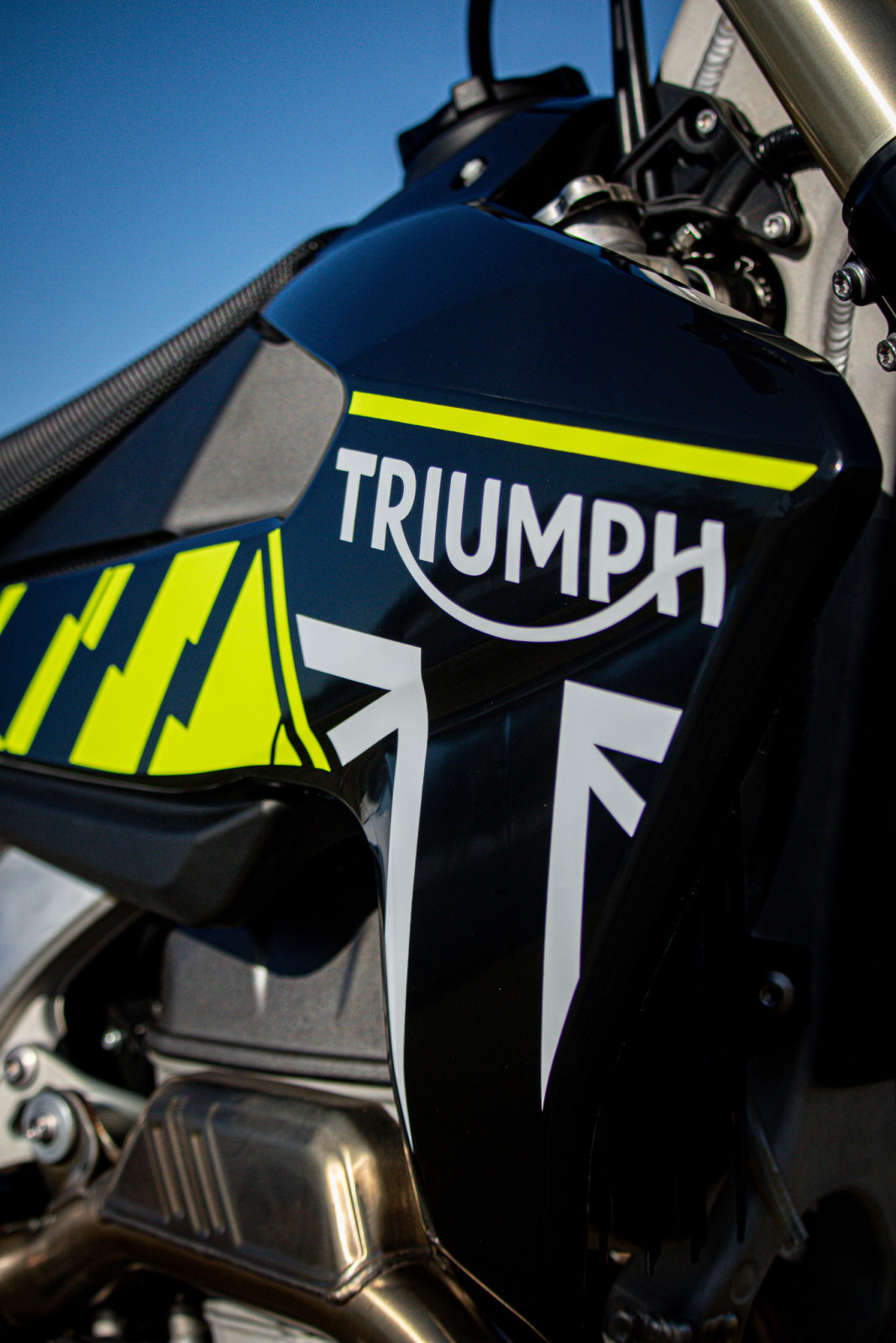 Triumph TF 250-X