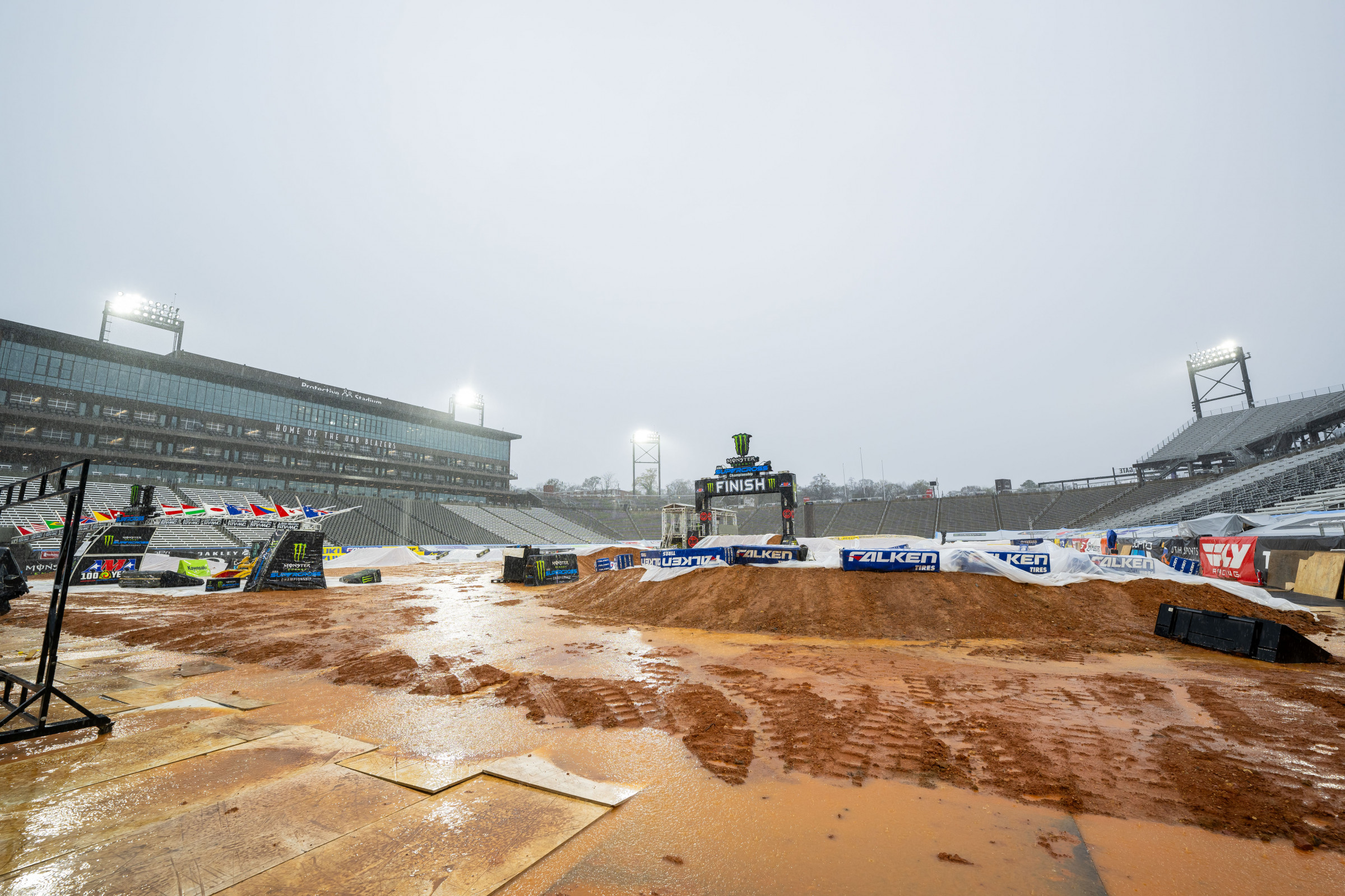 Fortunately the weather today looks nothing like it did yesterday!