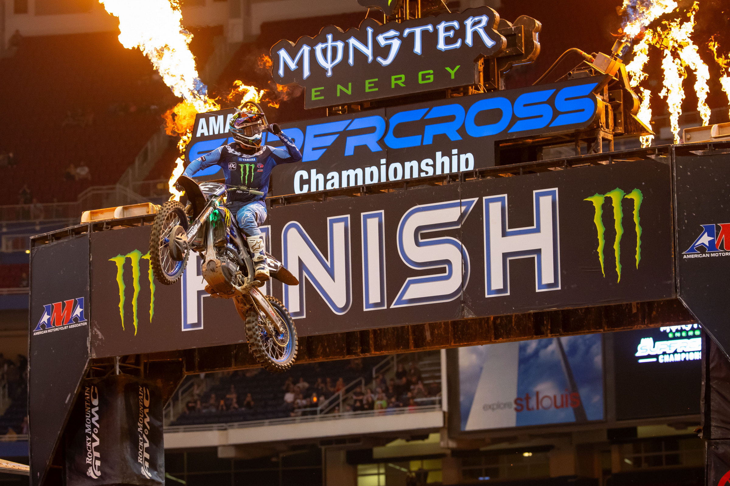 Tomac blasted his way back to the winner's circle in St. Louis.