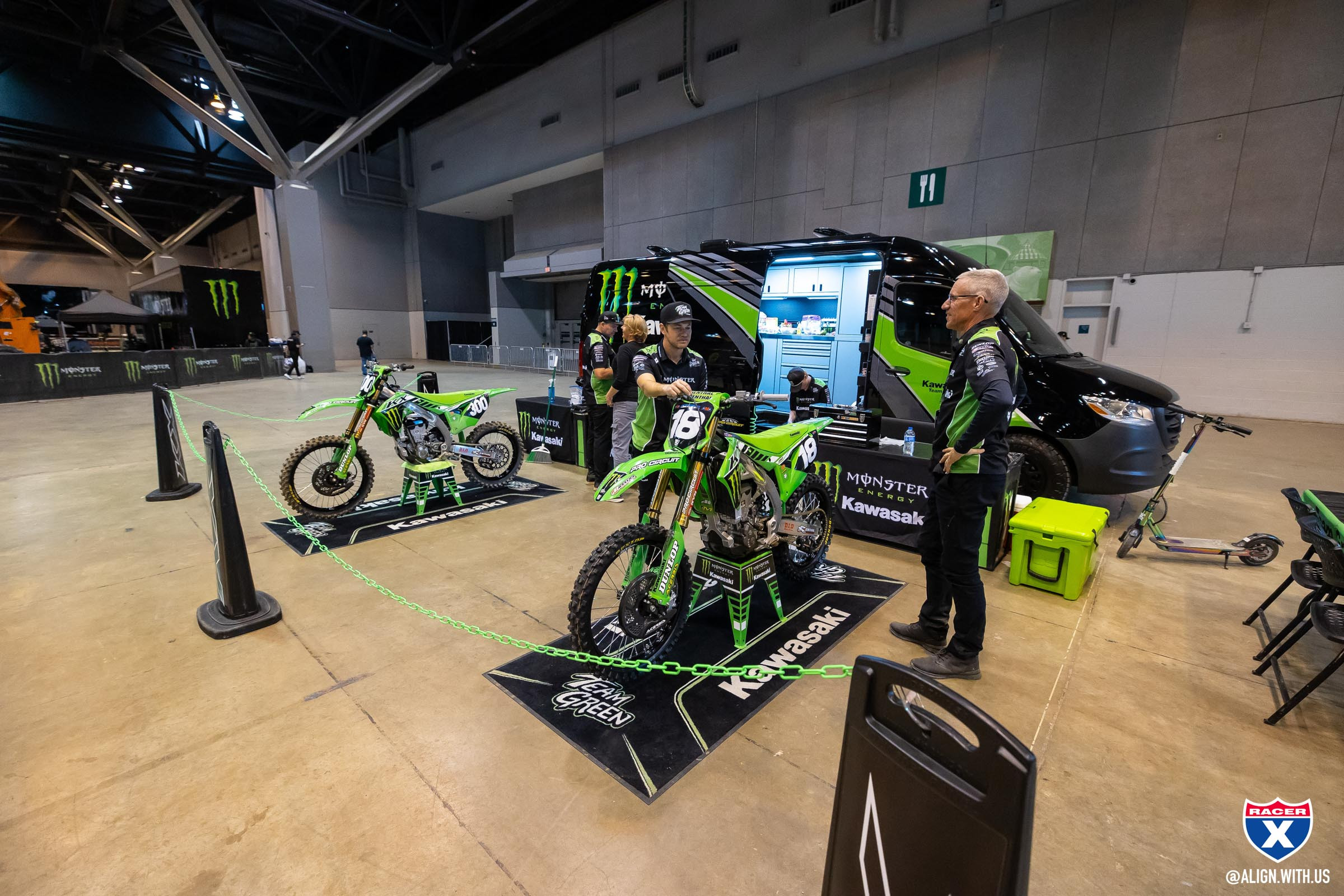 2024_ST_LOUIS_SX_ALIGN_MEDIA_X_RACER_X_061