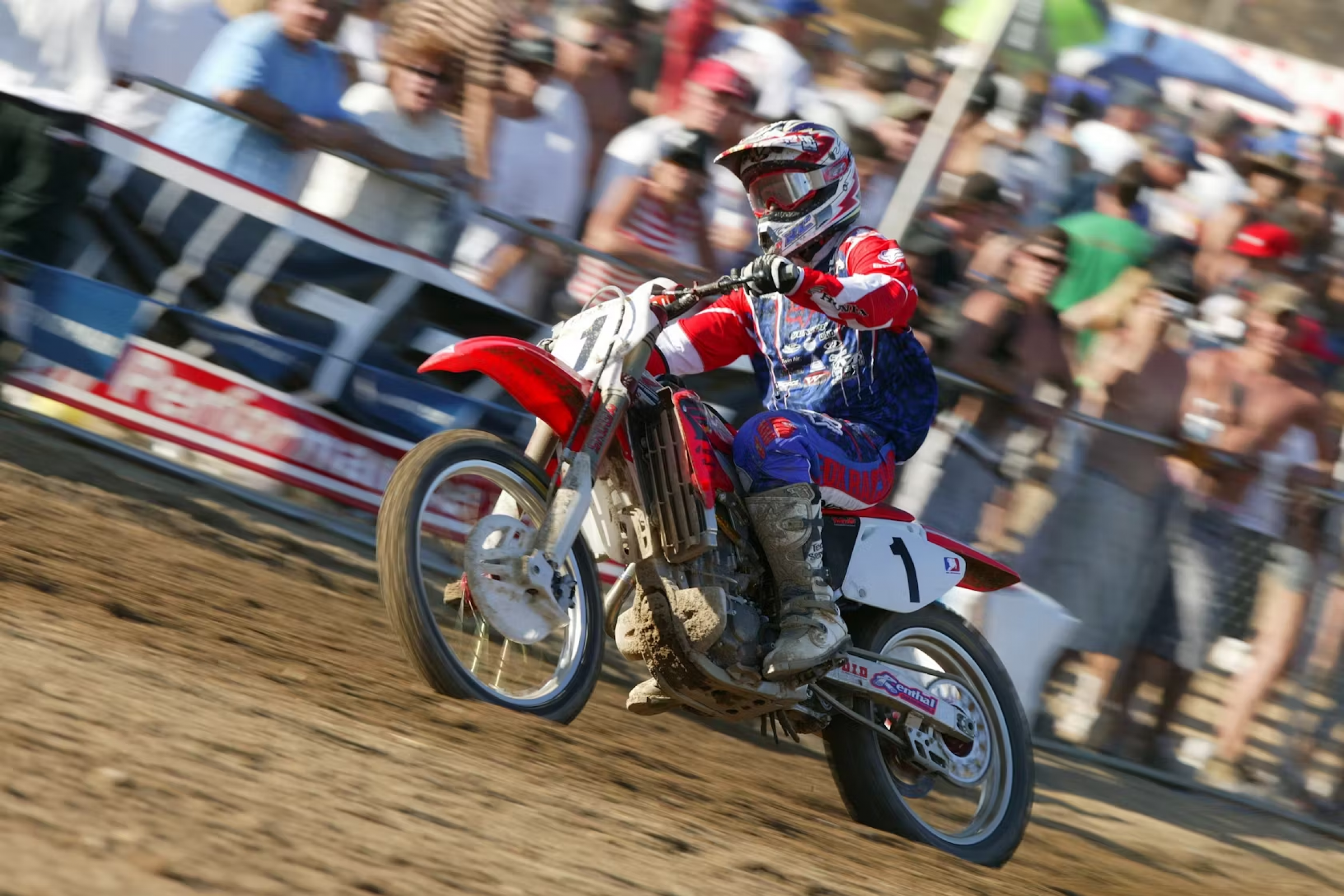 Video Vault: Full 2004 MX Season Review 