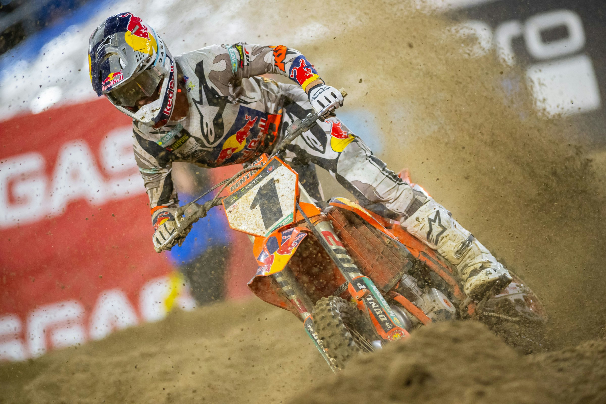 Sexton, Roczen, Marchbanks Injury Updates After Nashville SX