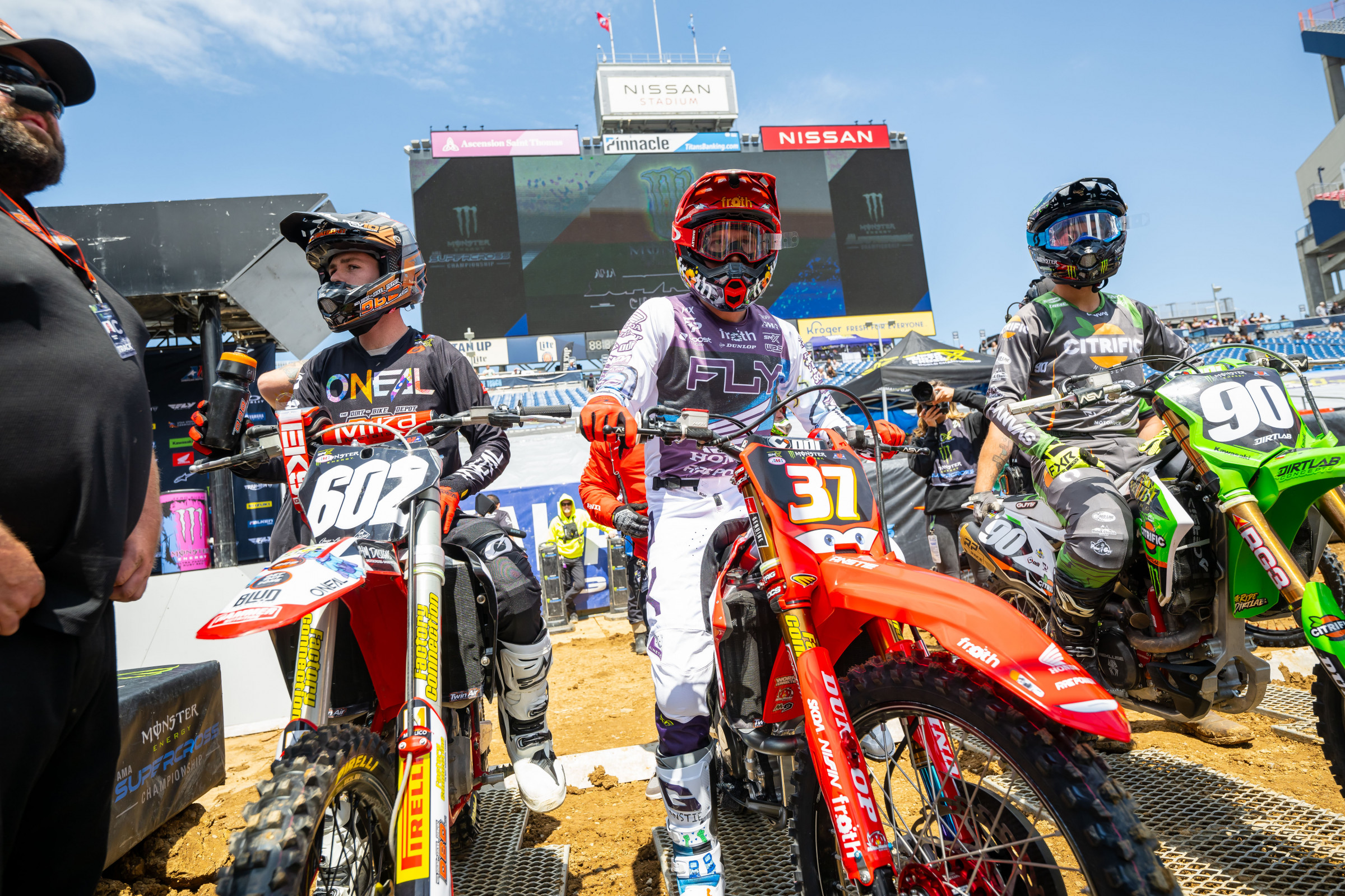 Gage Linville and Max Anstie