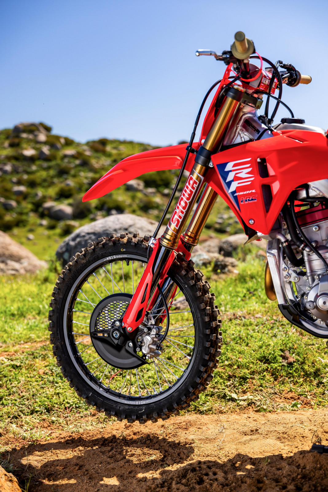 Honda Revamps 2025 CRF450R and CRF250R Racer X