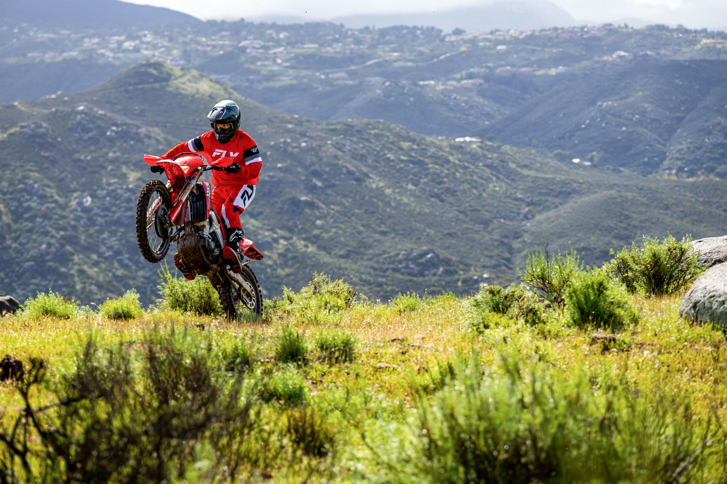 25 Honda CRF450X_action_17