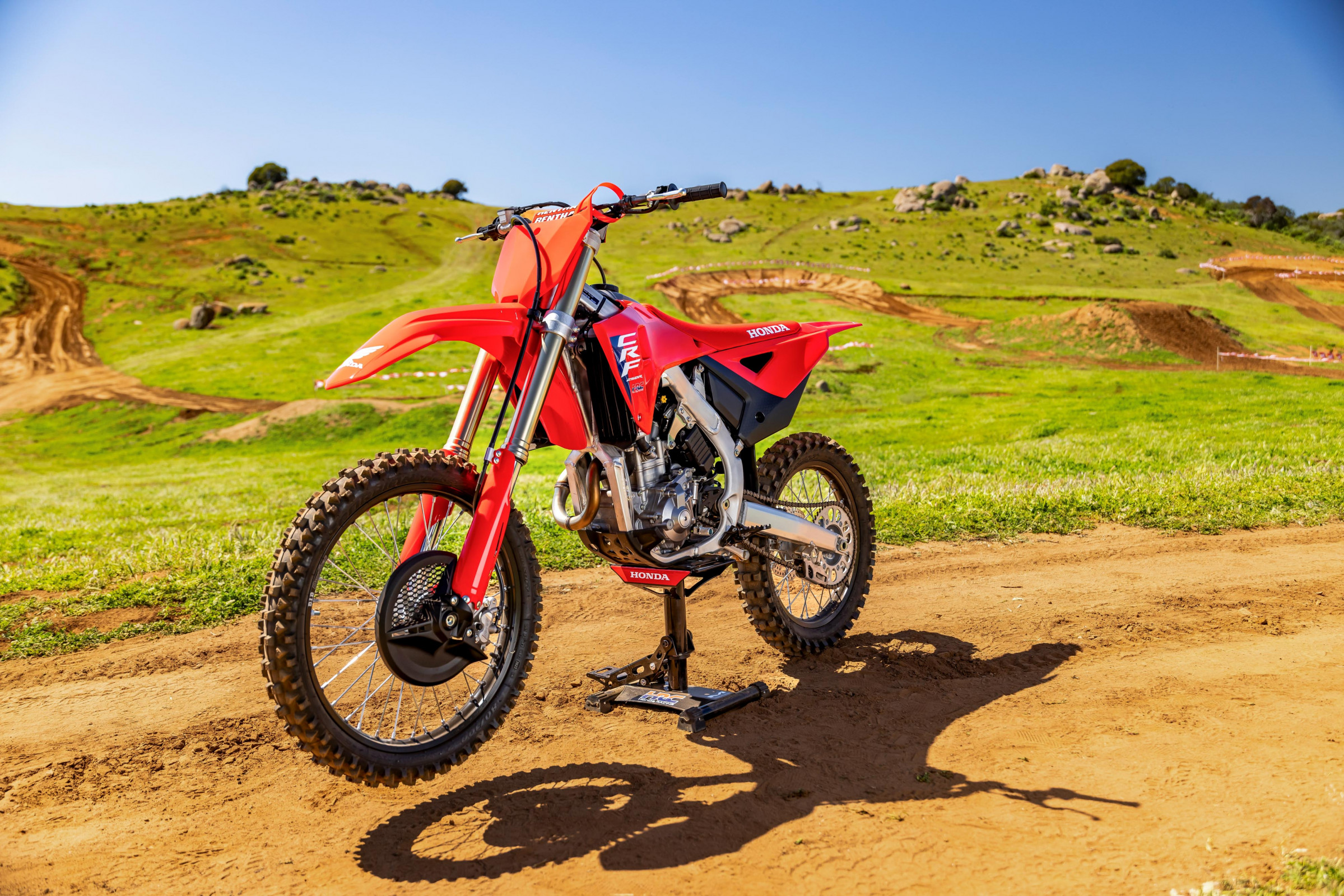 Honda Revamps 2025 CRF450R and CRF250R - Racer X