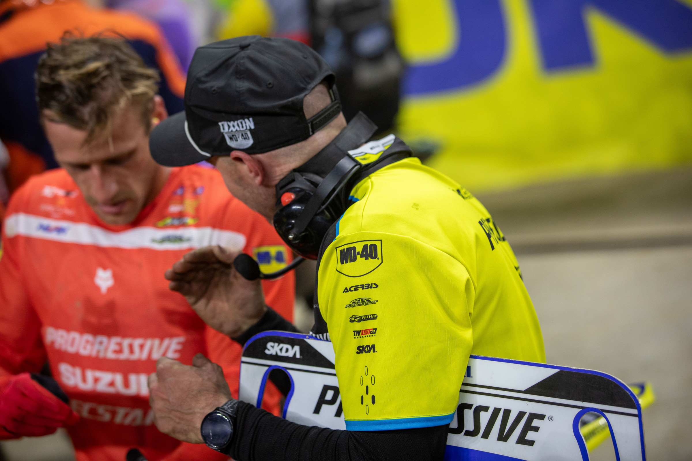 Roczen and Hartle