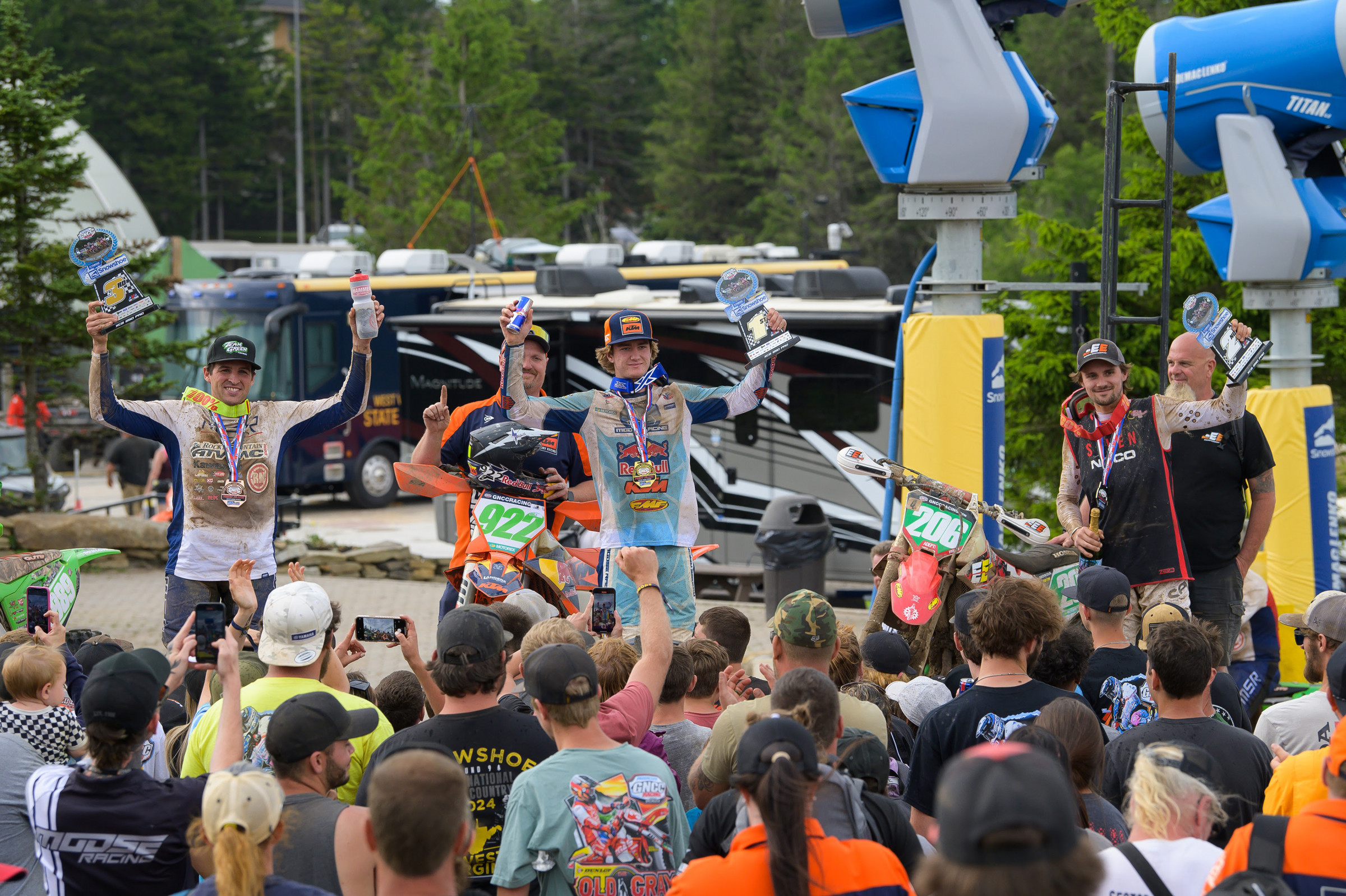 Grant Davis (center) earned the XC2 250 Pro class win, with Josh Toth (right) and Thad Duvall (left) rounded out the top three finishers.