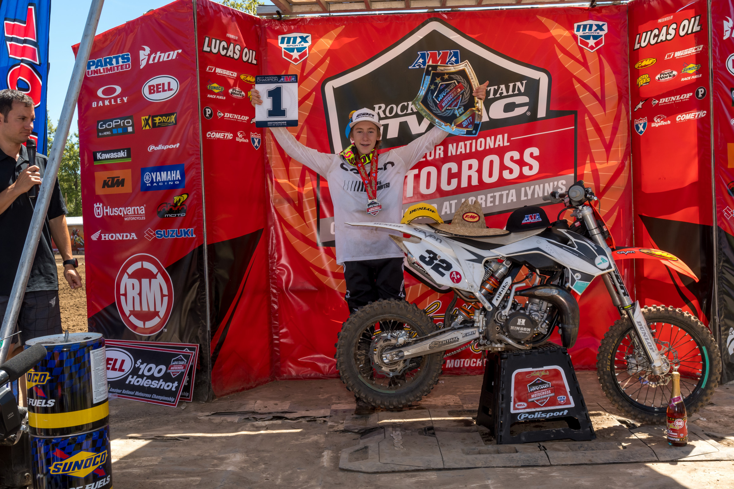 Kansas' Kaeden Amerine