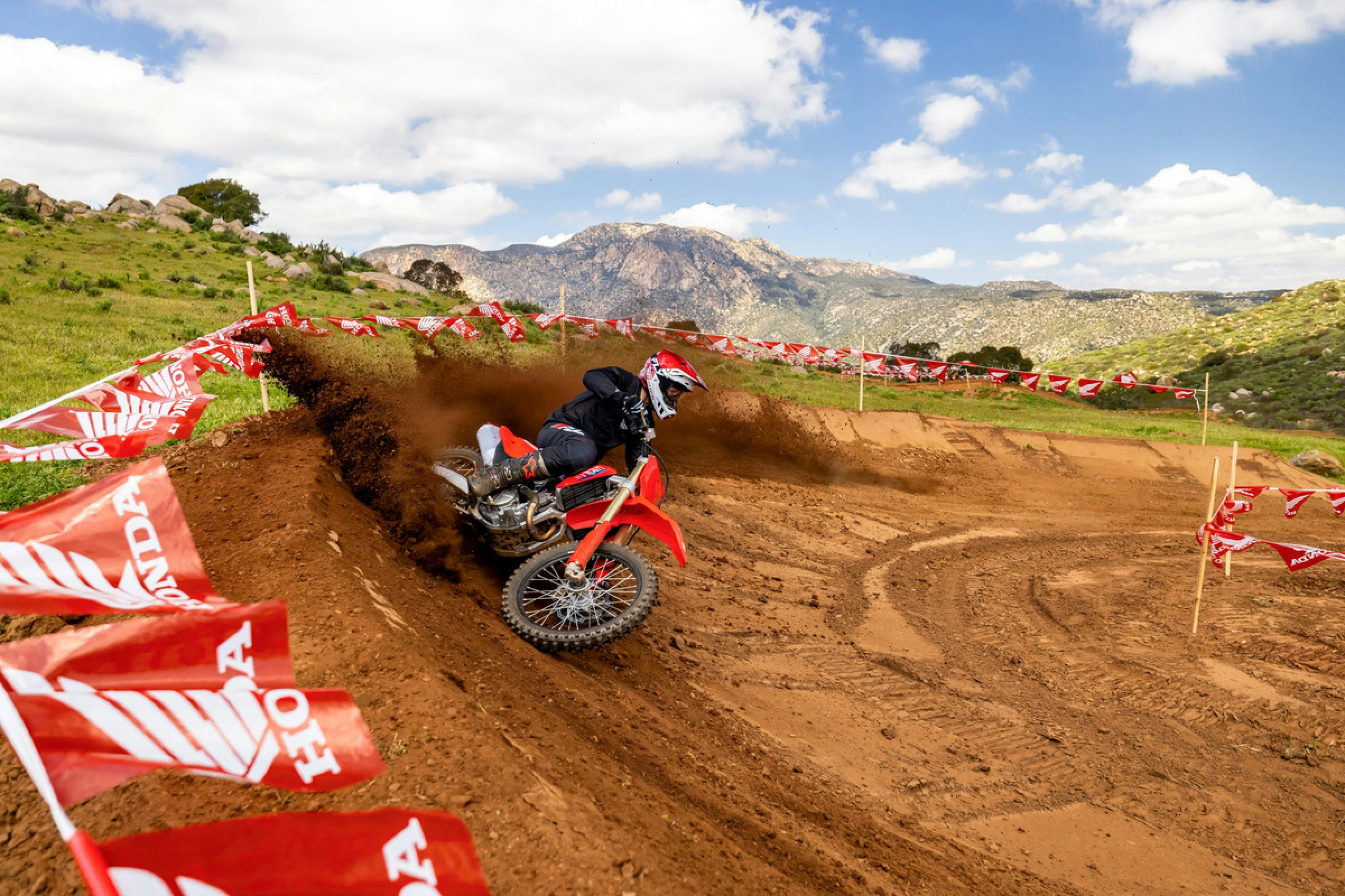 Honda Incorporates Race Team Testing into 2025 CRF250R and CRF450R Line