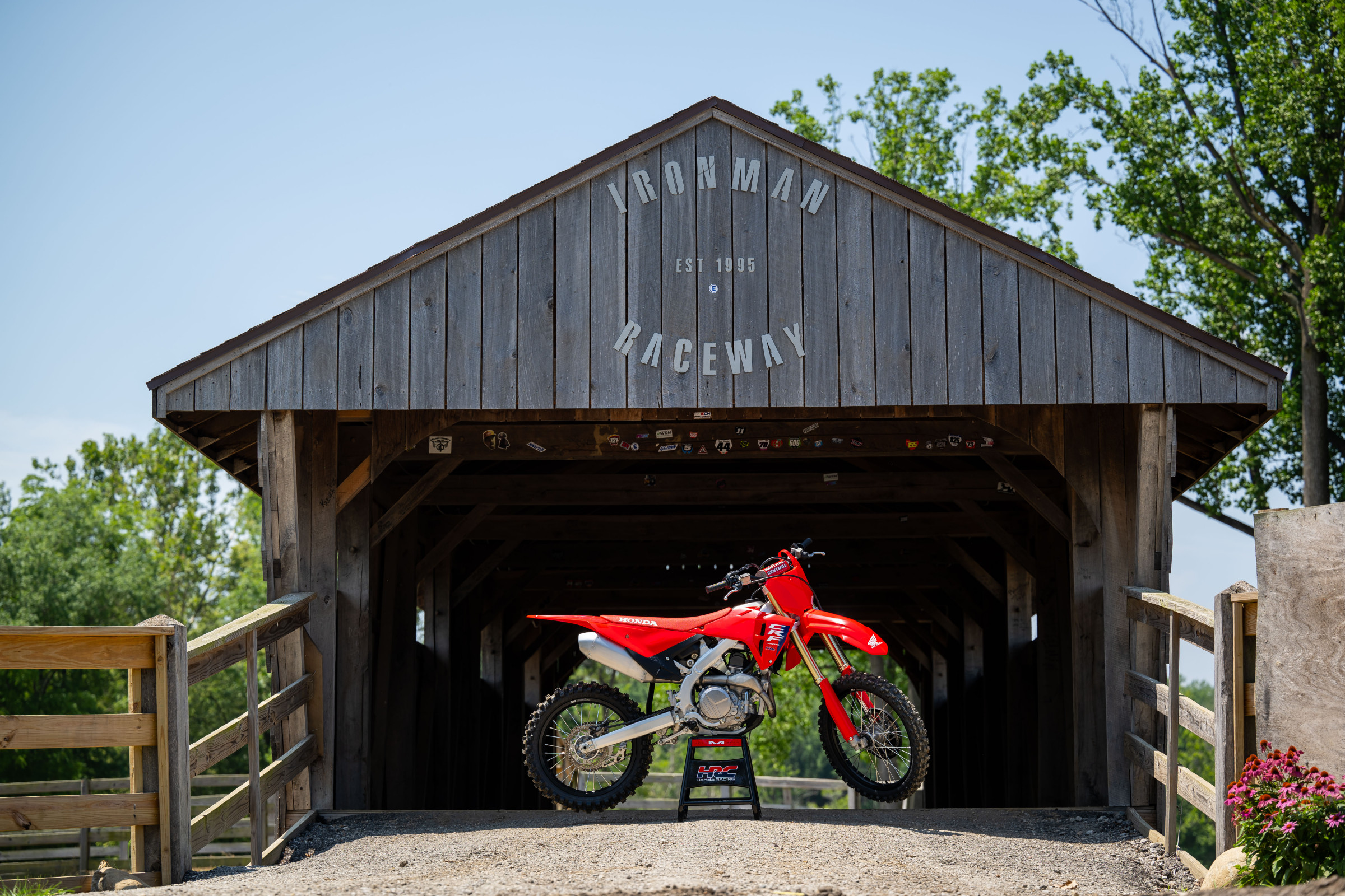 2025_HONDA_CRF450R_MEDIA_INTRO_IRONMAN_RACEWAY_ALIGN_MEDIA_155