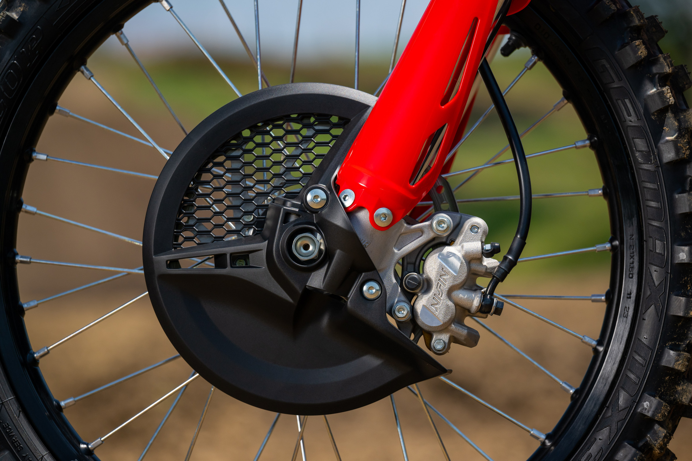 2025_HONDA_CRF450R_MEDIA_INTRO_IRONMAN_RACEWAY_ALIGN_MEDIA_109