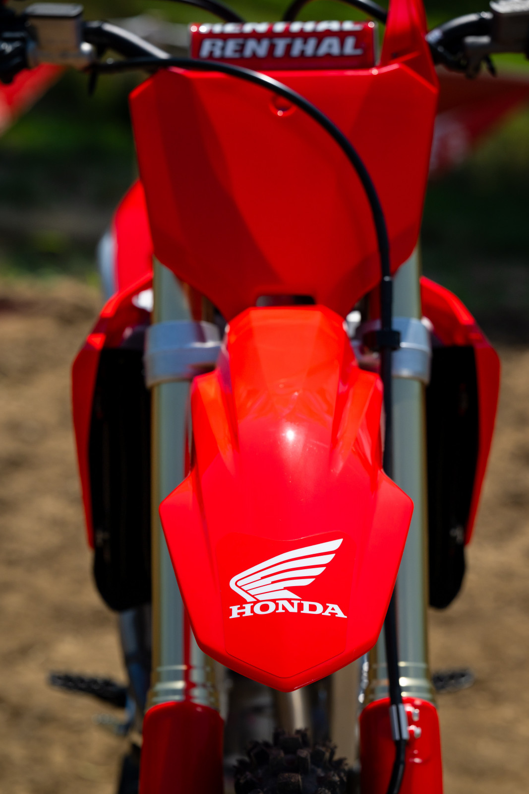 2025_HONDA_CRF450R_MEDIA_INTRO_IRONMAN_RACEWAY_ALIGN_MEDIA_114