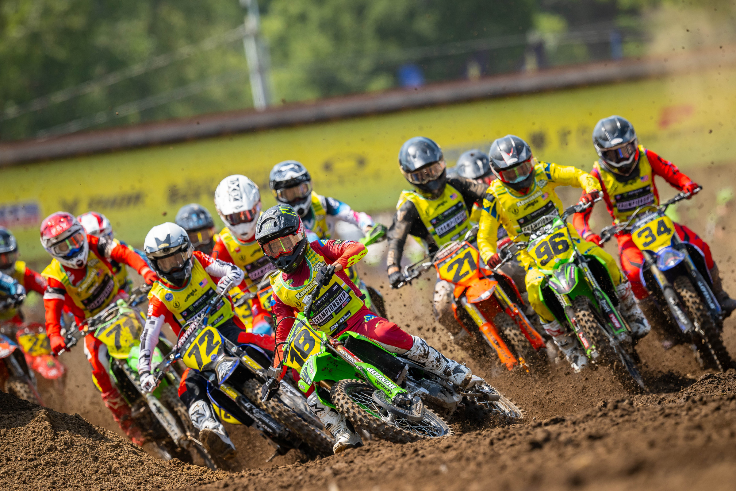 #18 Landen Gordon (Kawasaki) holeshotting and checking out in the 250 B class.