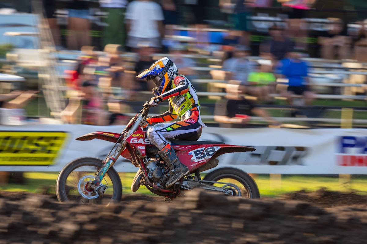 Darren Pine emerged with the win in a highly competitive Moto 1 in Supermini 1.