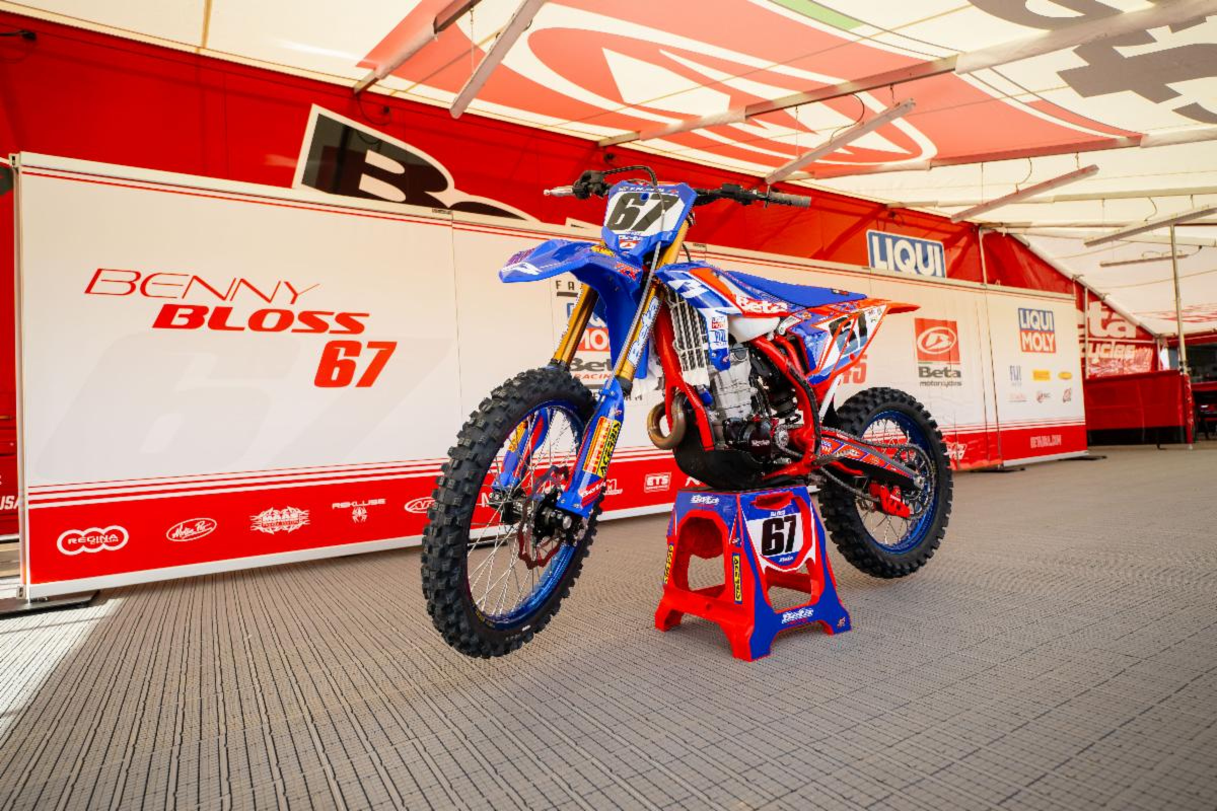 Benny Bloss' Beta at Anaheim.