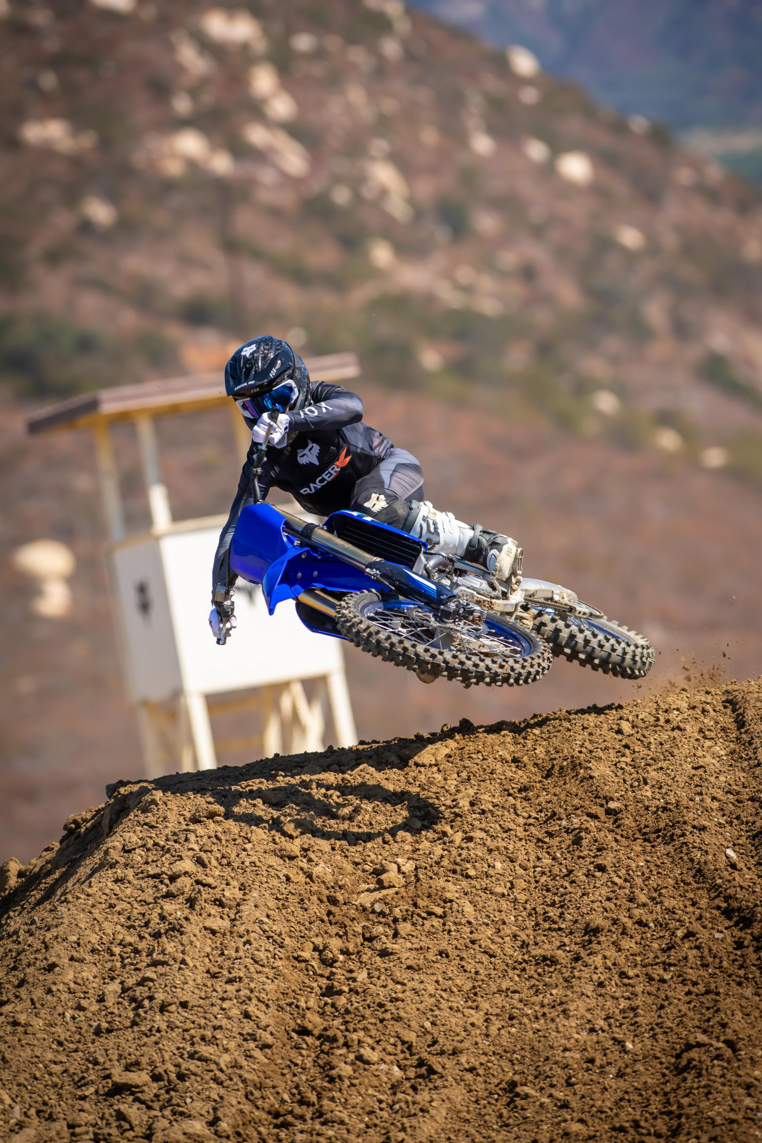 First Test Ride and Review of 2025 Yamaha YZ250F with Kenny Day Racer X