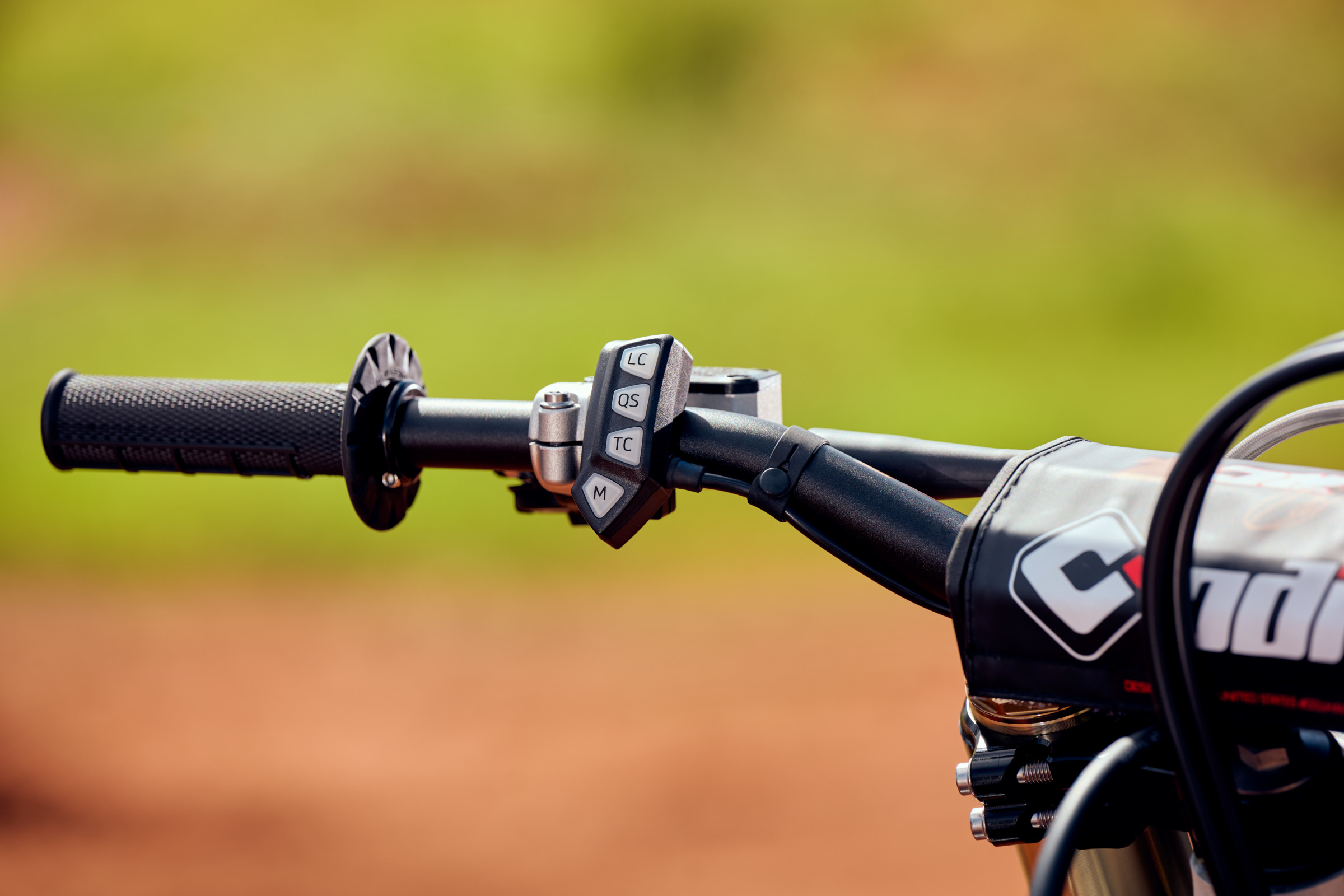 TF450RC_MY25__RSP3629