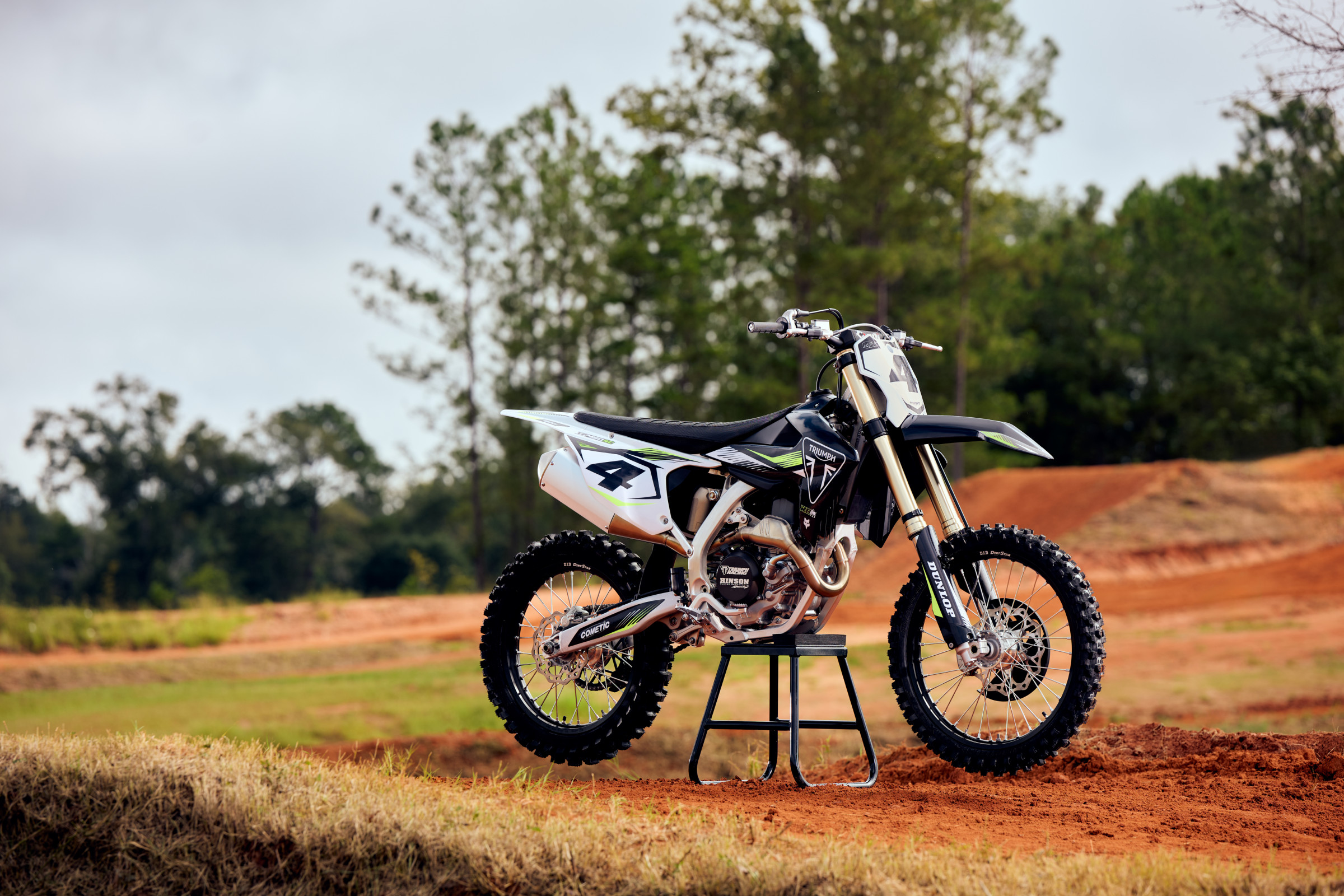 TF450RC_MY25__RSP3571